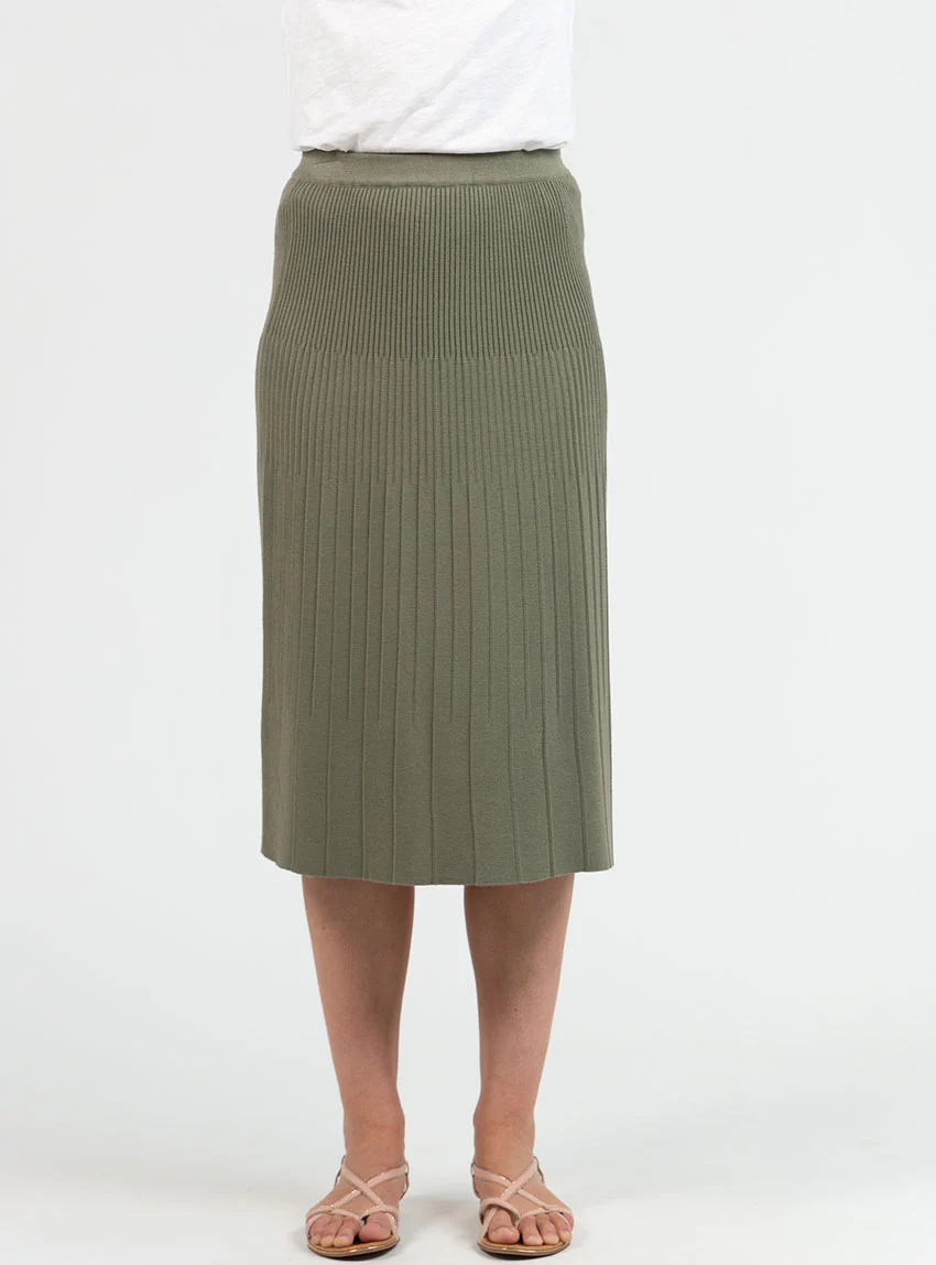 Jupe plissée femme fluide en viscose vert kaki