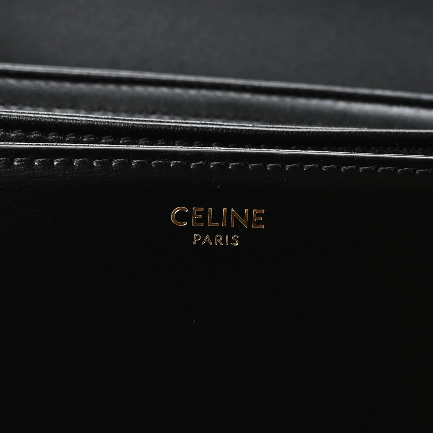 Shiny Calfskin Medium Triomphe Black