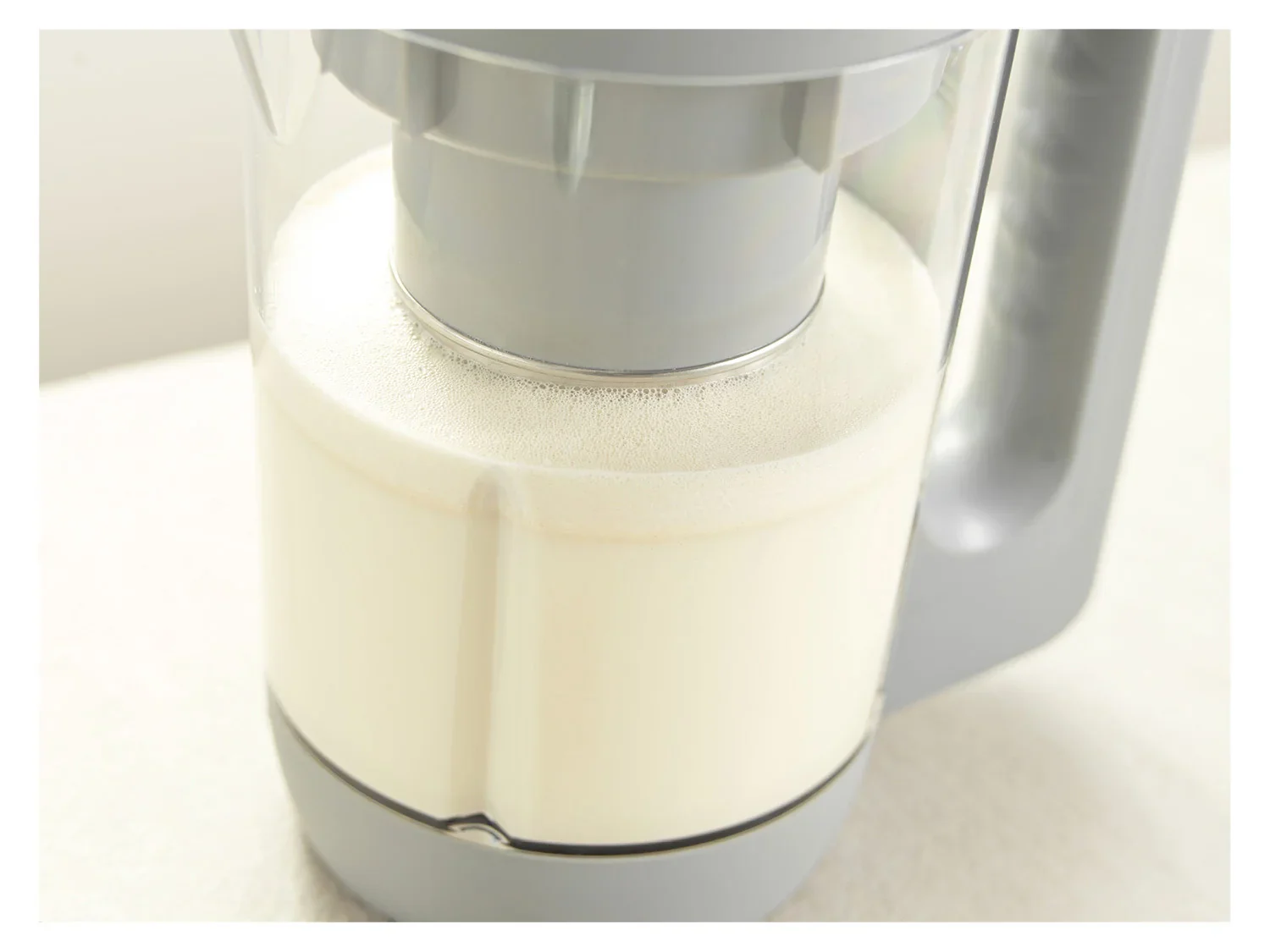 Salter Machine  lait vgtal, 220 W