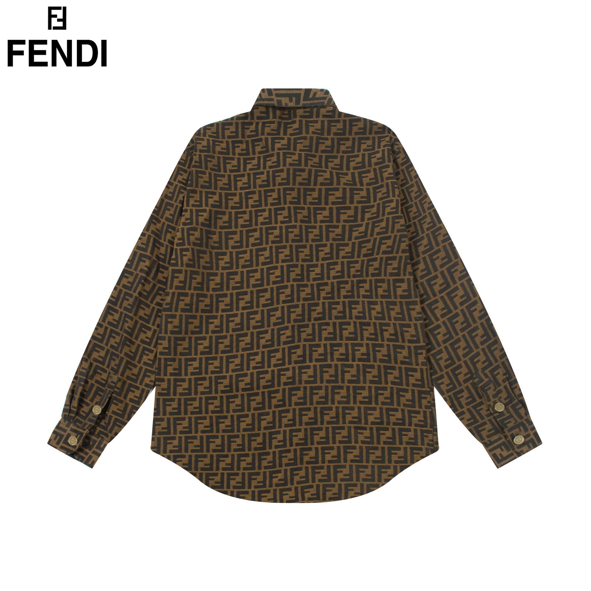 【FENDI 公式旗艦店】着好評に付き再入荷！半袖