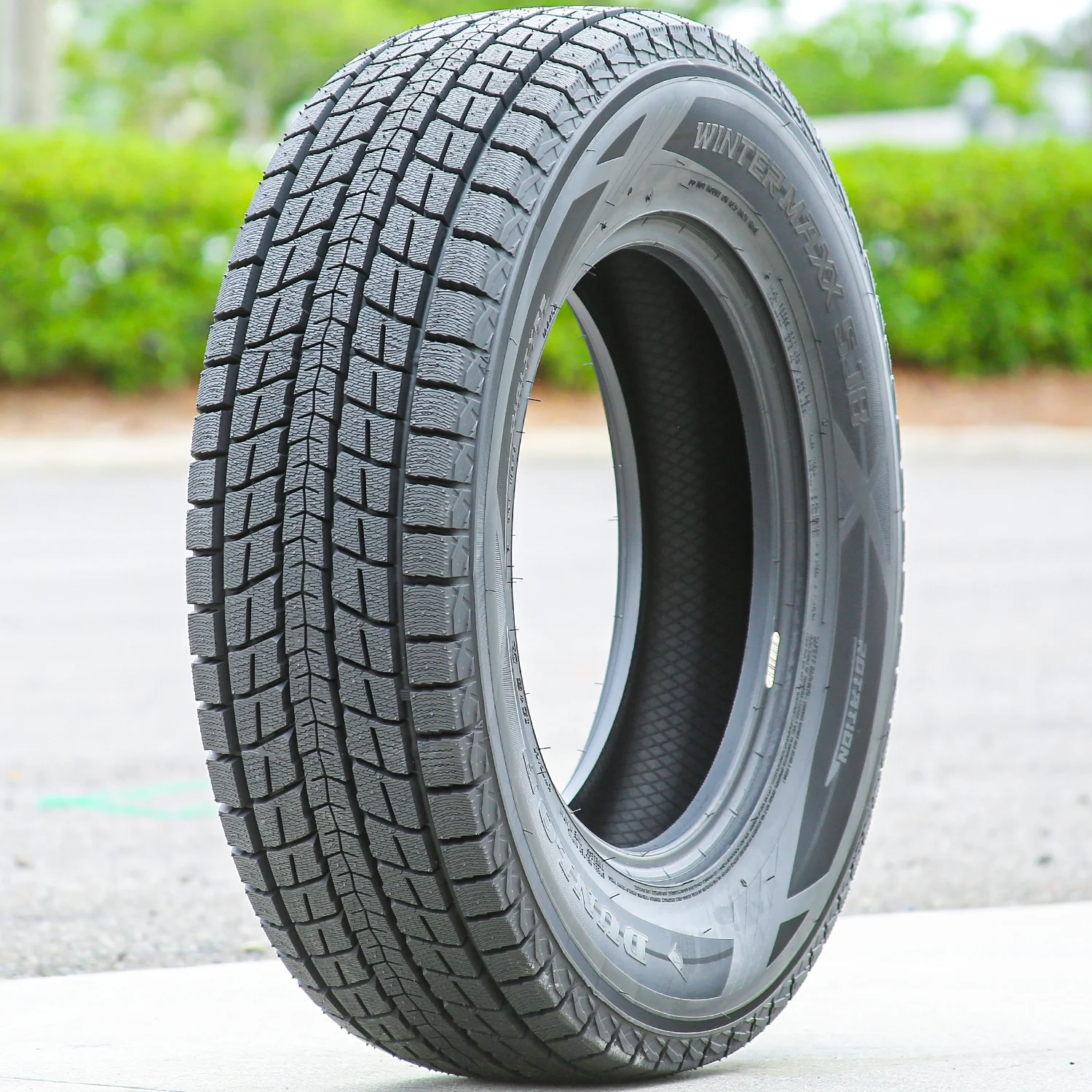 Dunlop Winter Maxx SJ8 265/65R17 112R Winter Tire