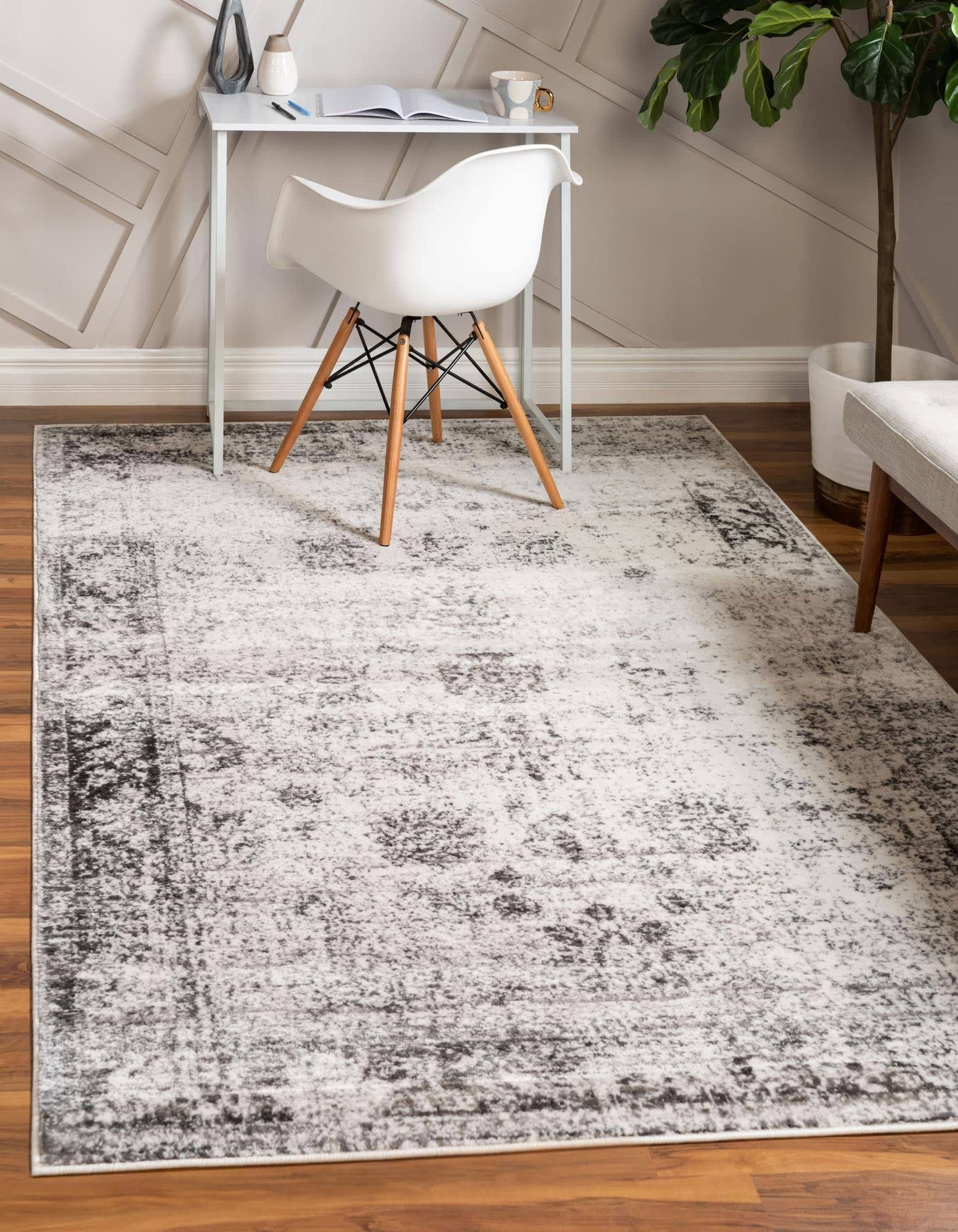 Unique Loom Casino Sofia Area Rug, Gray