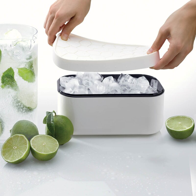 Ice Box isform og isboks for isbiter hvit