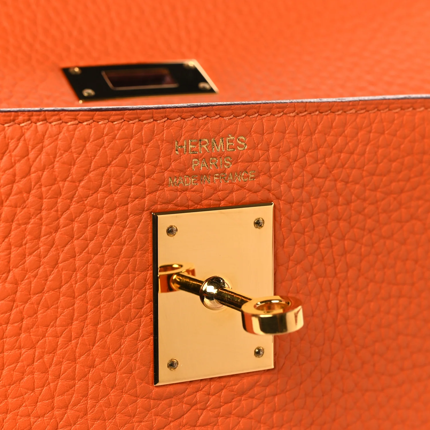 Taurillon Clemence Kelly Retourne 35 Orange