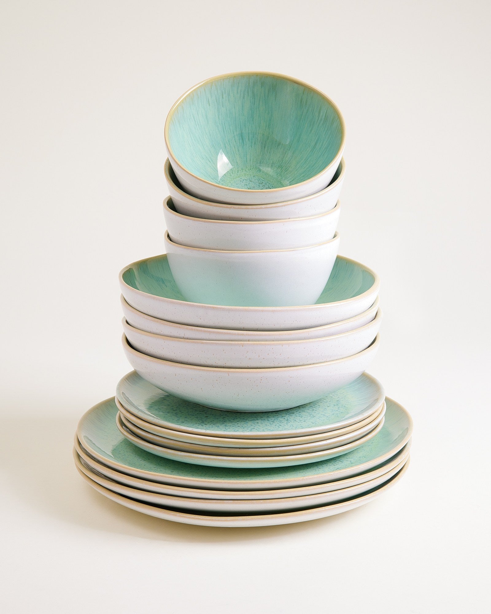 AREIA - TABLEWARE SET CLASSIC MINT 16 PIECES
