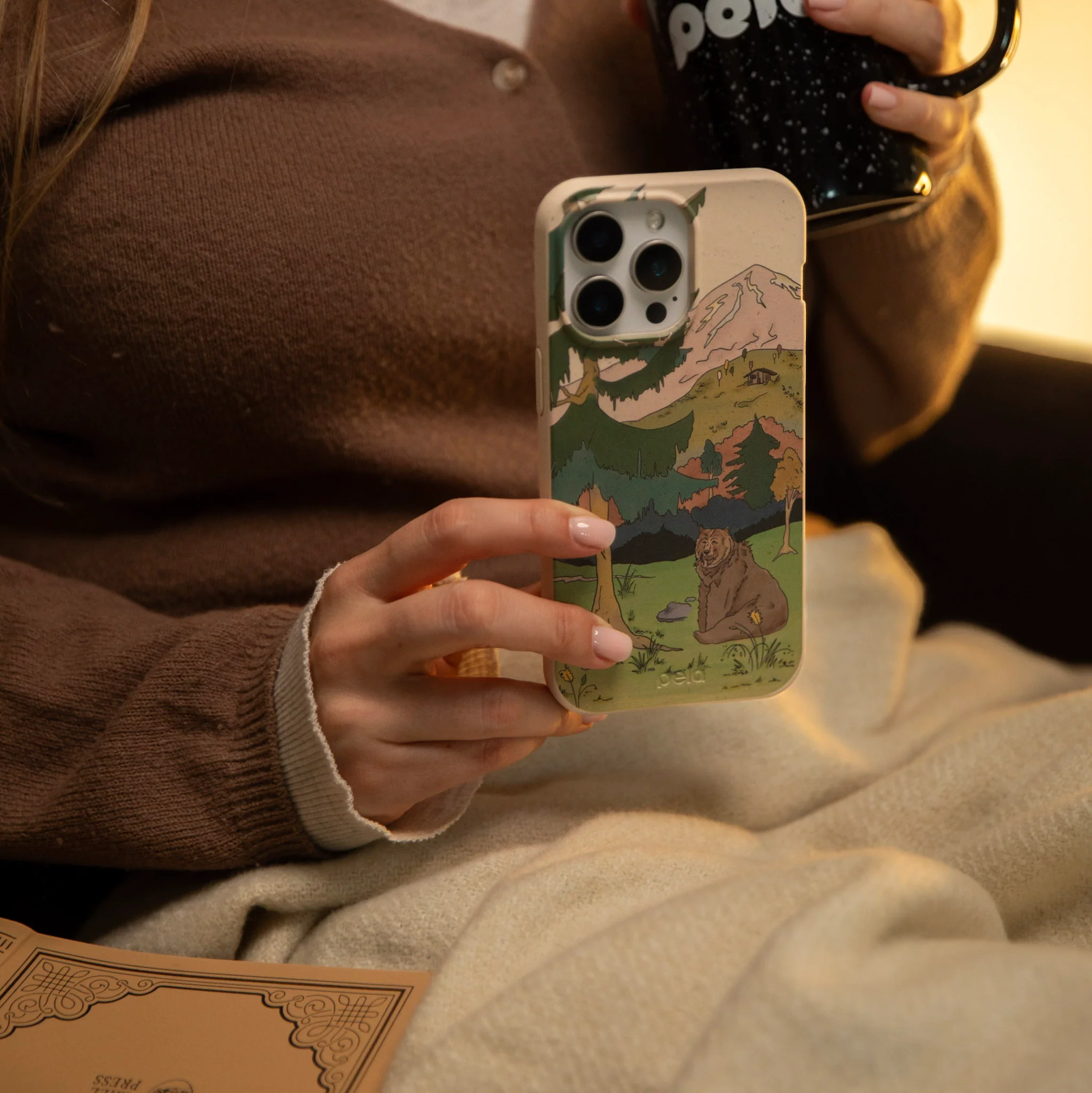 London Fog Rocky Bear iPhone 17 Pro Max Case