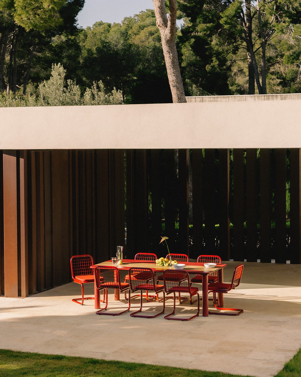 Set Lirae - Biaritz - Set de Mesa Rectangular (220x110 cm) Lirae y 8 Sillas Biaritz de Metal de Exterior