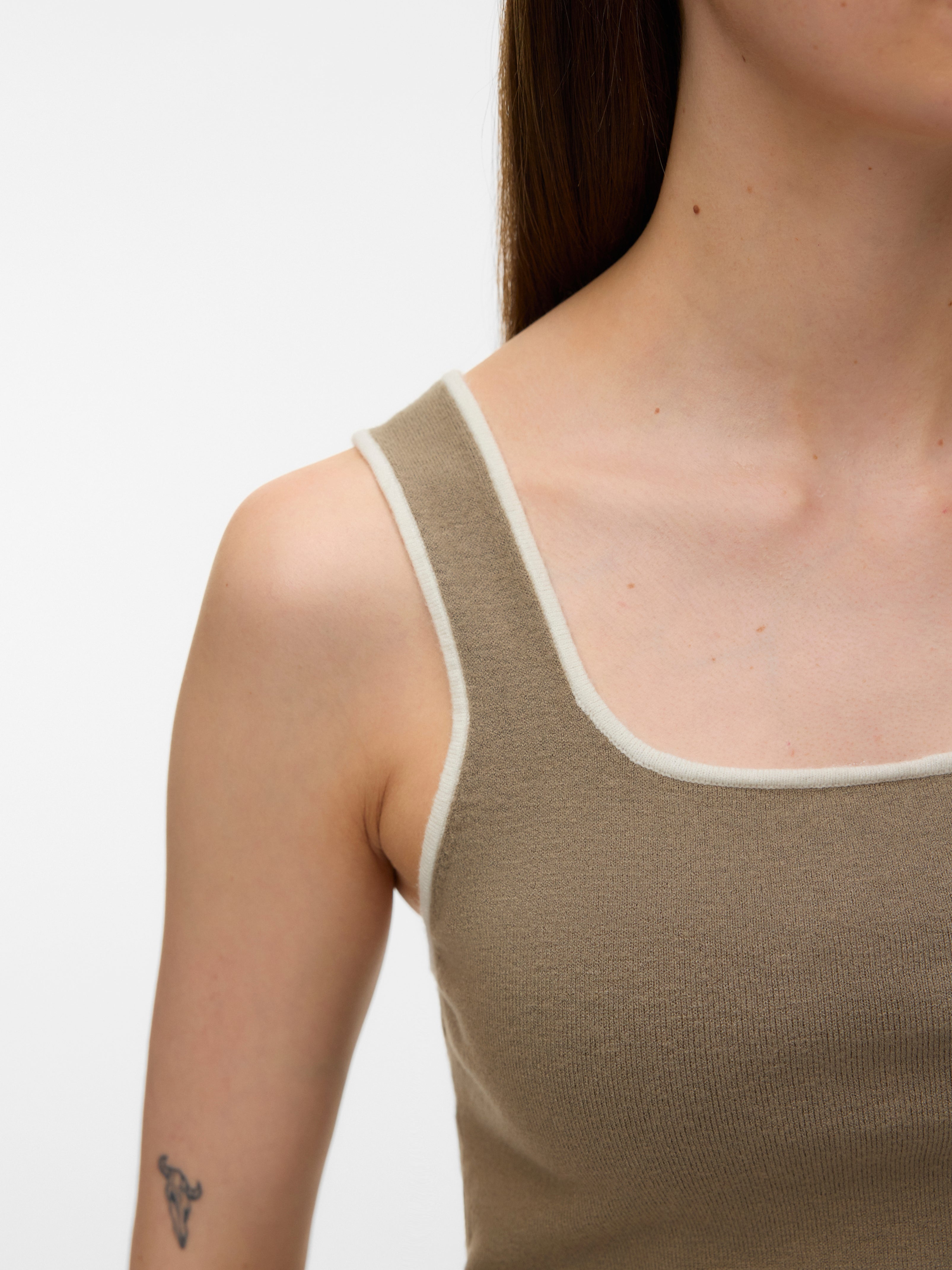VERO MODA® VMEMERSON Knit top