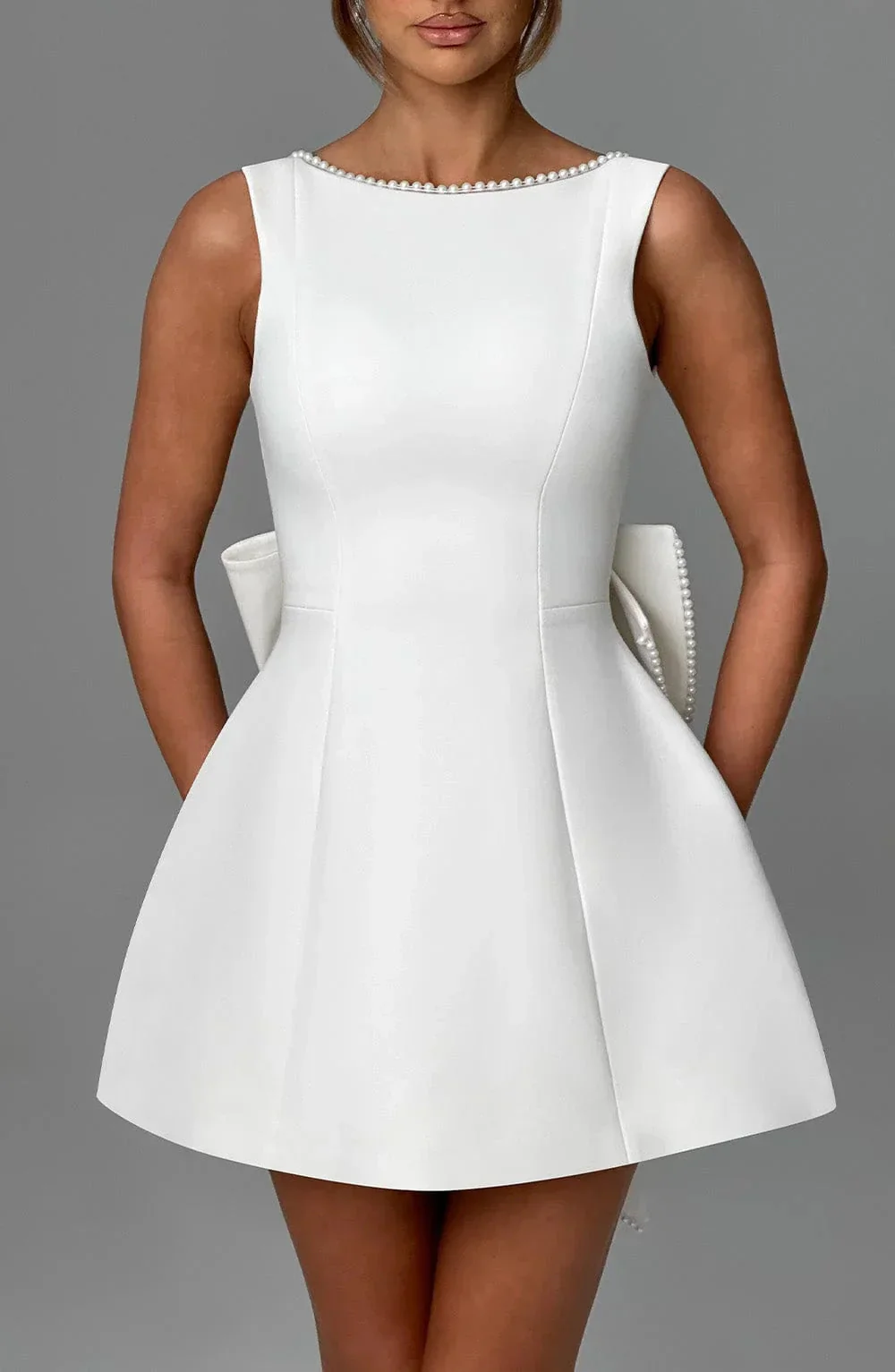 Robe de cocktail pour femme à dos noué