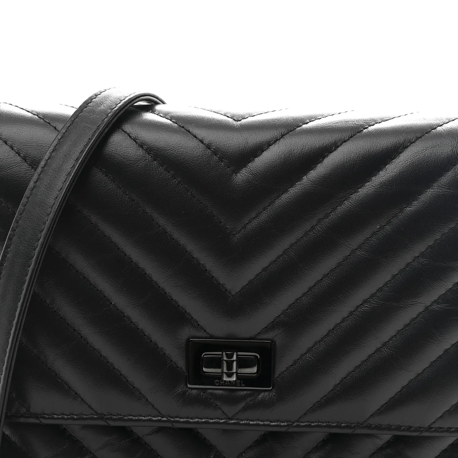 Aged Calfskin Chevron Quilted Reissue 2.55 Square Wallet On Chain WOC So Black