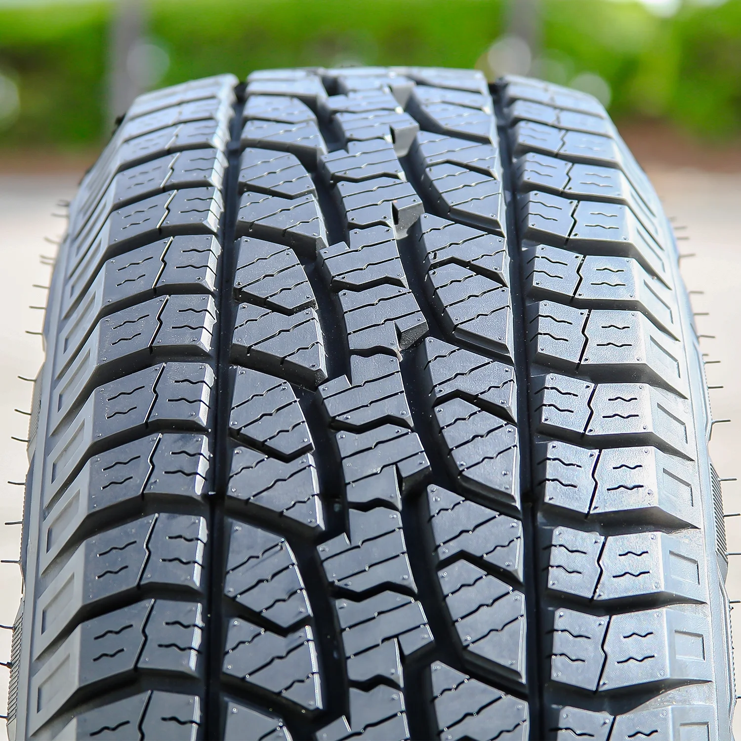 Set of 4 (FOUR) Westlake Radial SL369 A/T 235/75R15 109S XL AT All-Terrain Tires