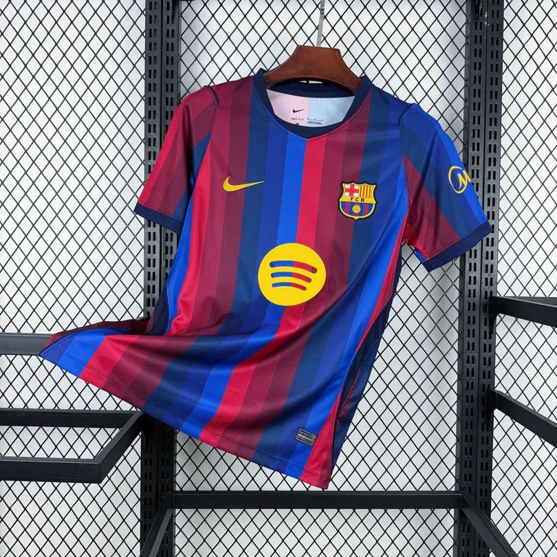 Football Jersey Guide: 7 Amazing Barcelona Kit Insights