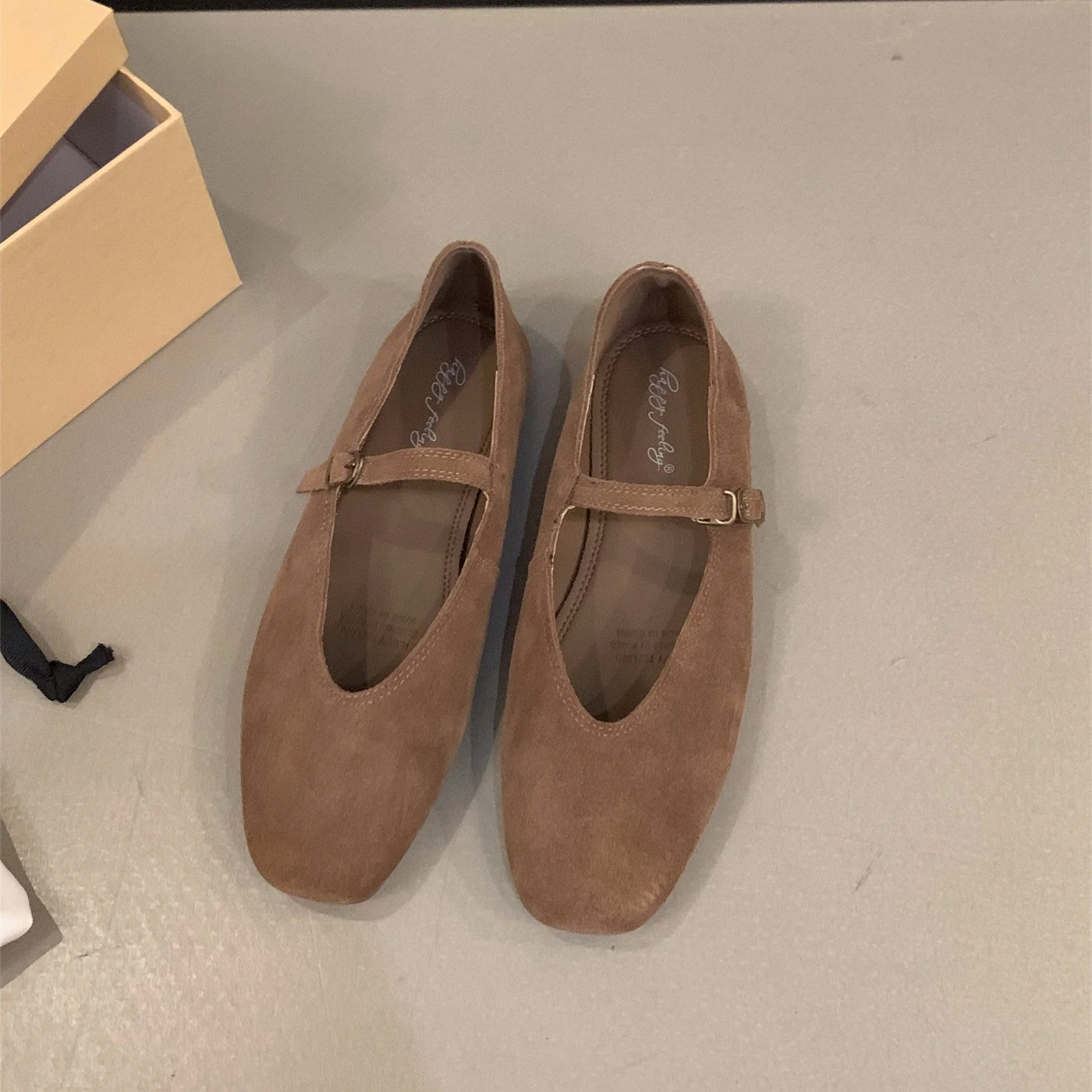 Léa Blanchet | Ballerines Élégantes à Bride