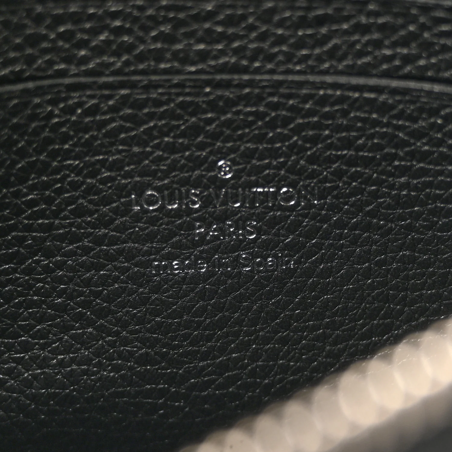 Soft Calfskin My Lockme Chain Pochette Black