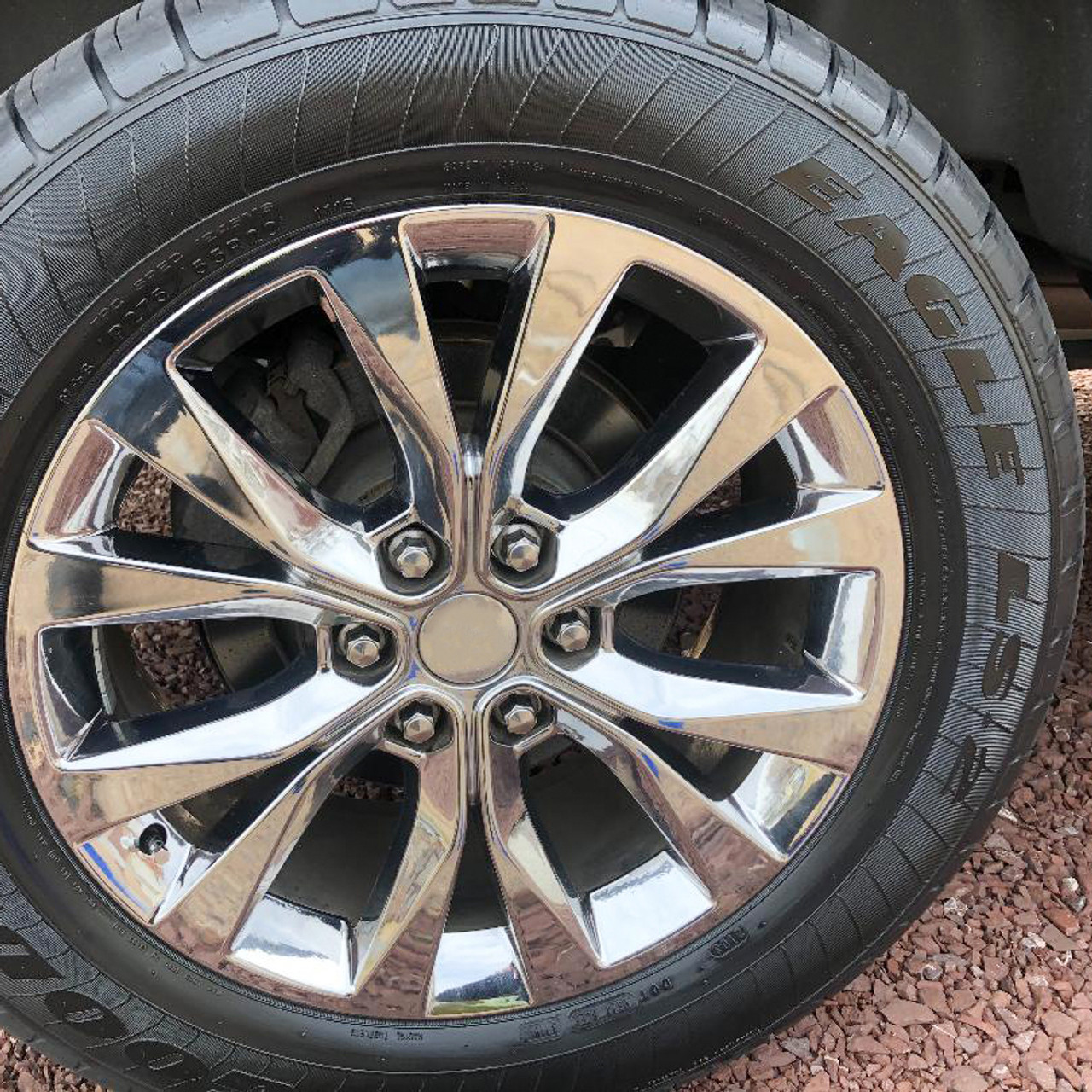 Goodyear Eagle LS2 225/55R17 97H All - Season Tire