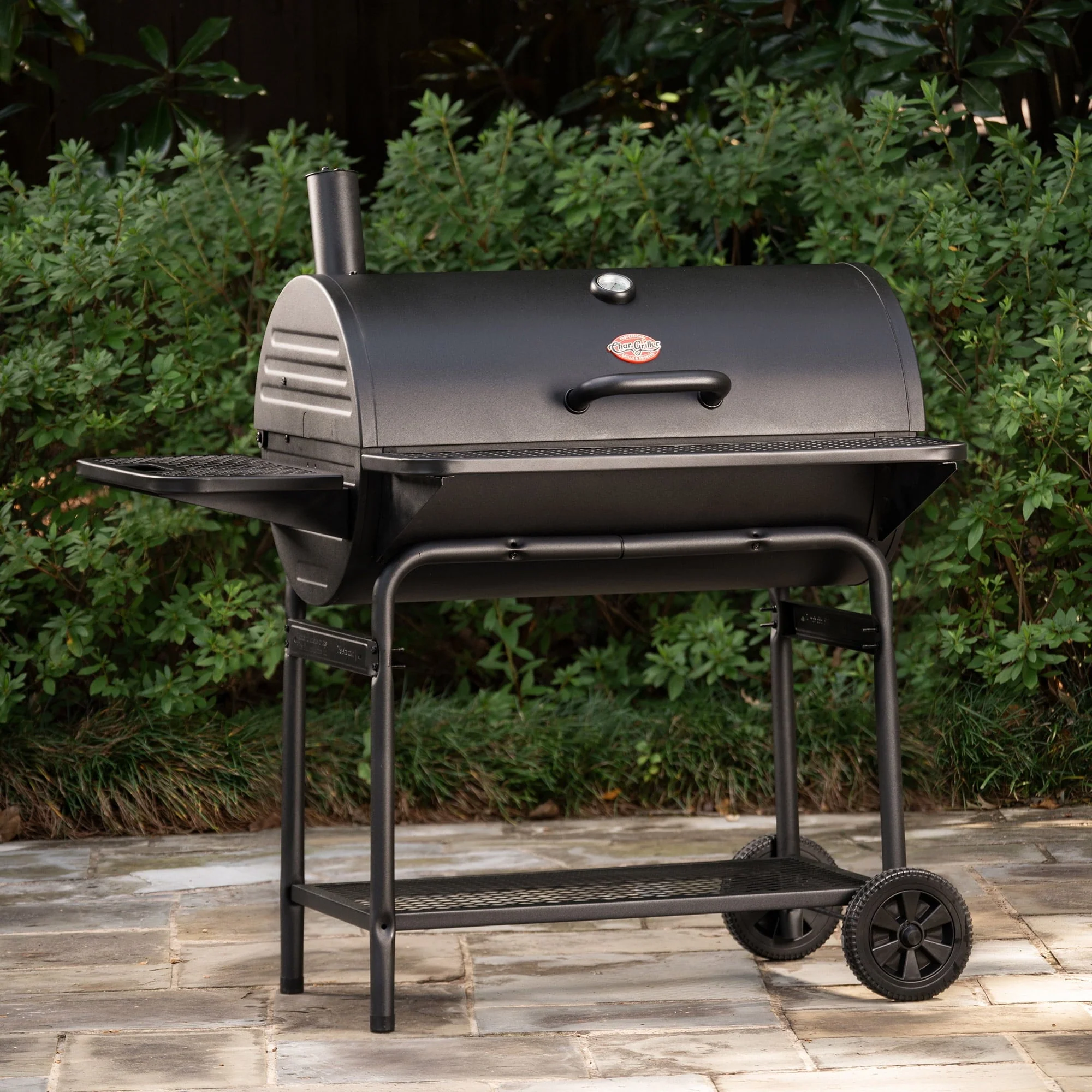 Char - Griller Pro Deluxe XL Charcoal Barrel Grill