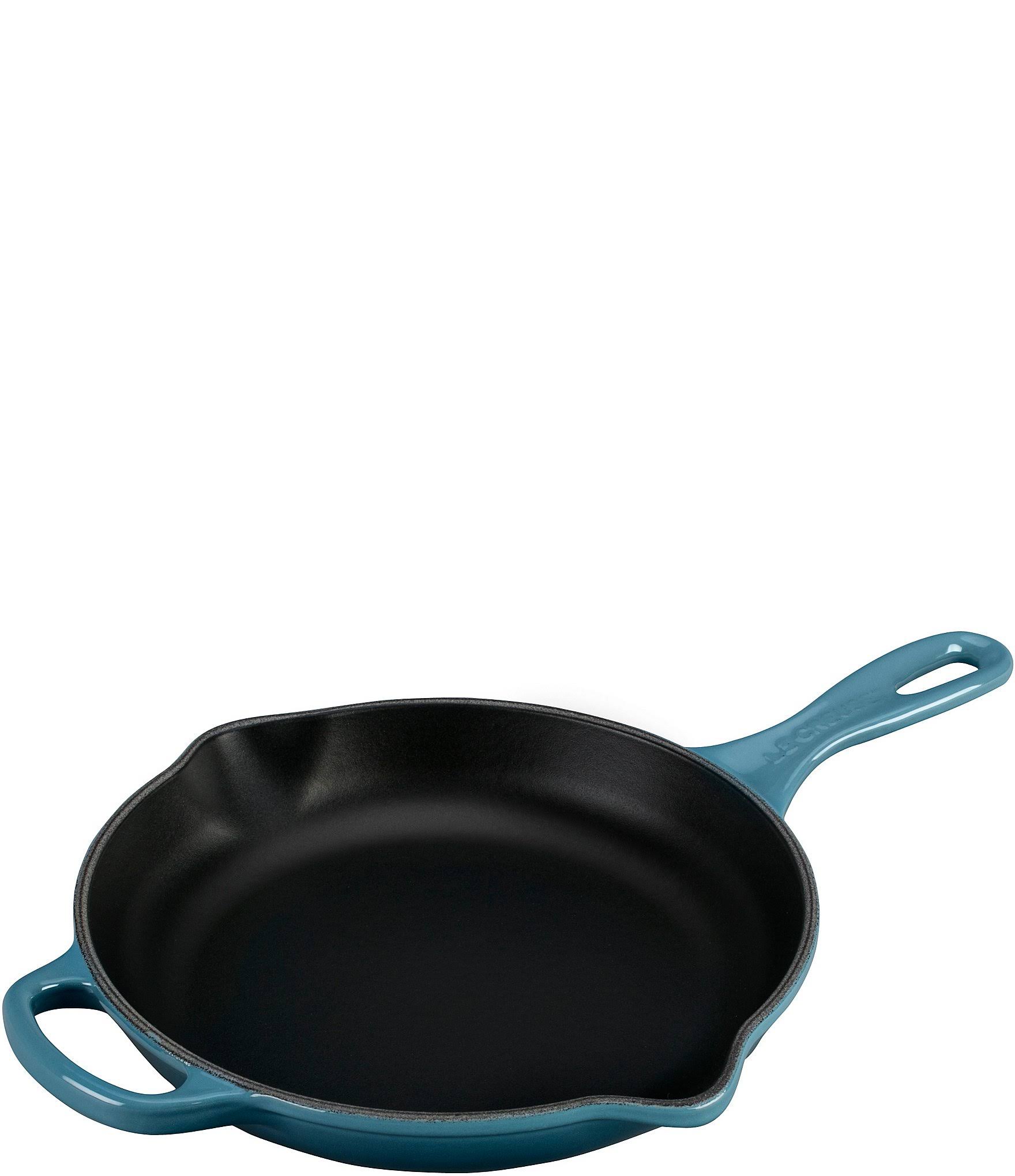 Le Creuset Signature Cast-Iron Skillet, 9