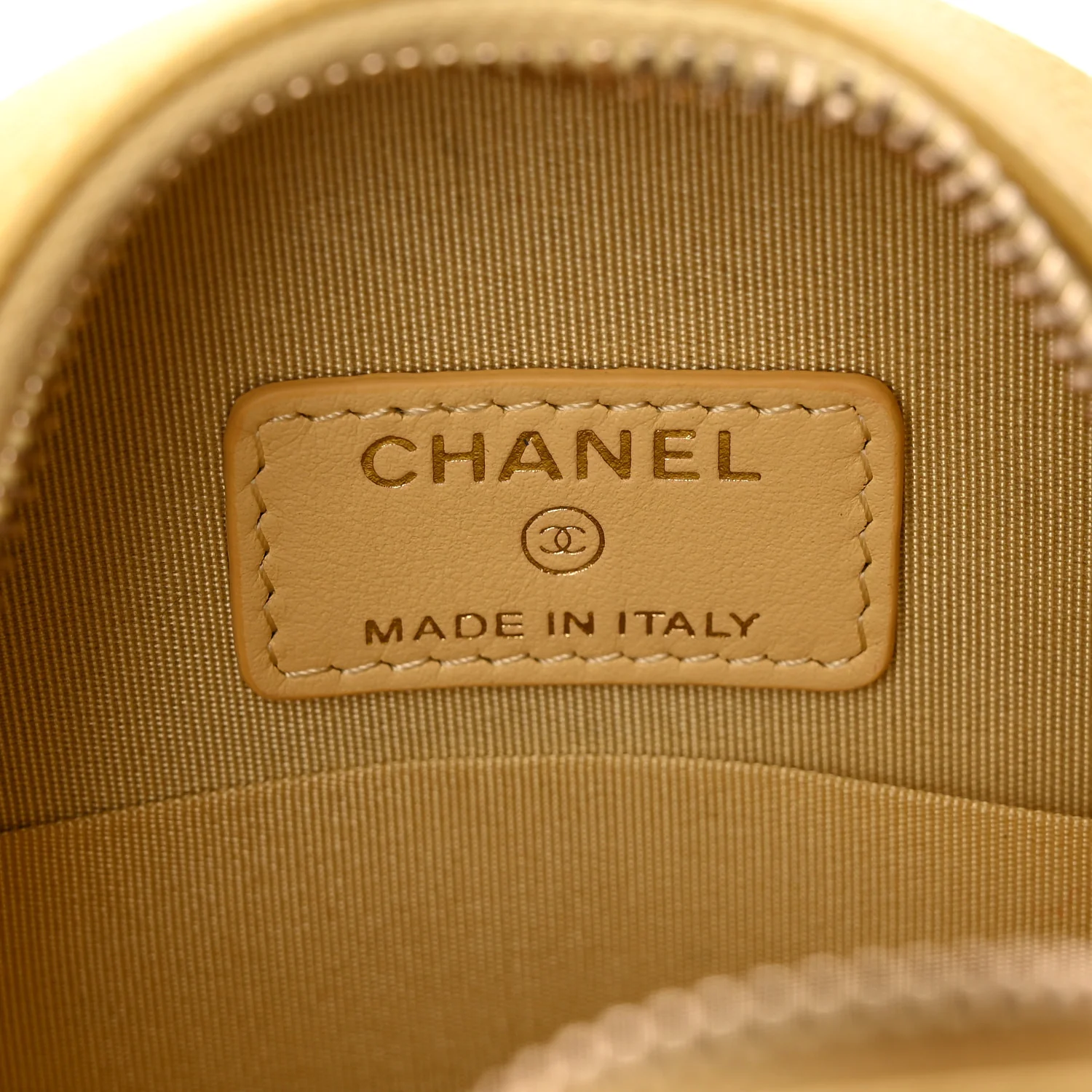 Caviar Quilted Gripoix CC Round Clutch With Chain Yellow