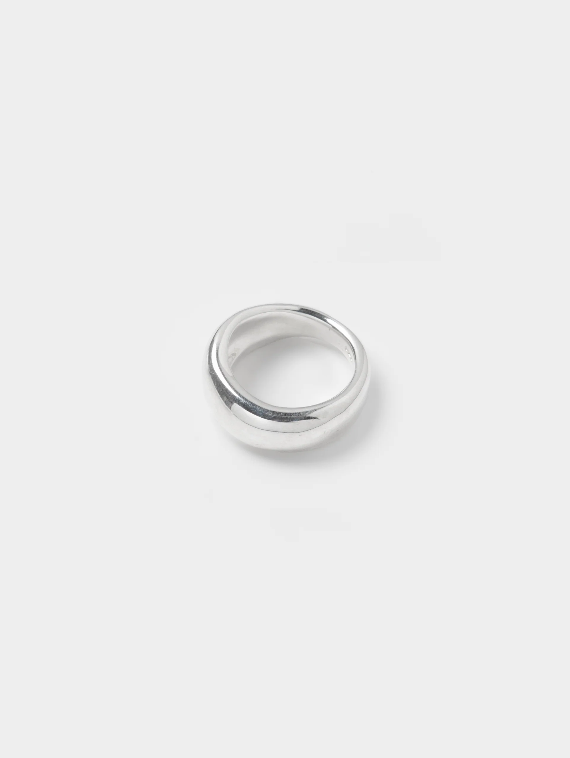 Forma Ring in Sterling Silver