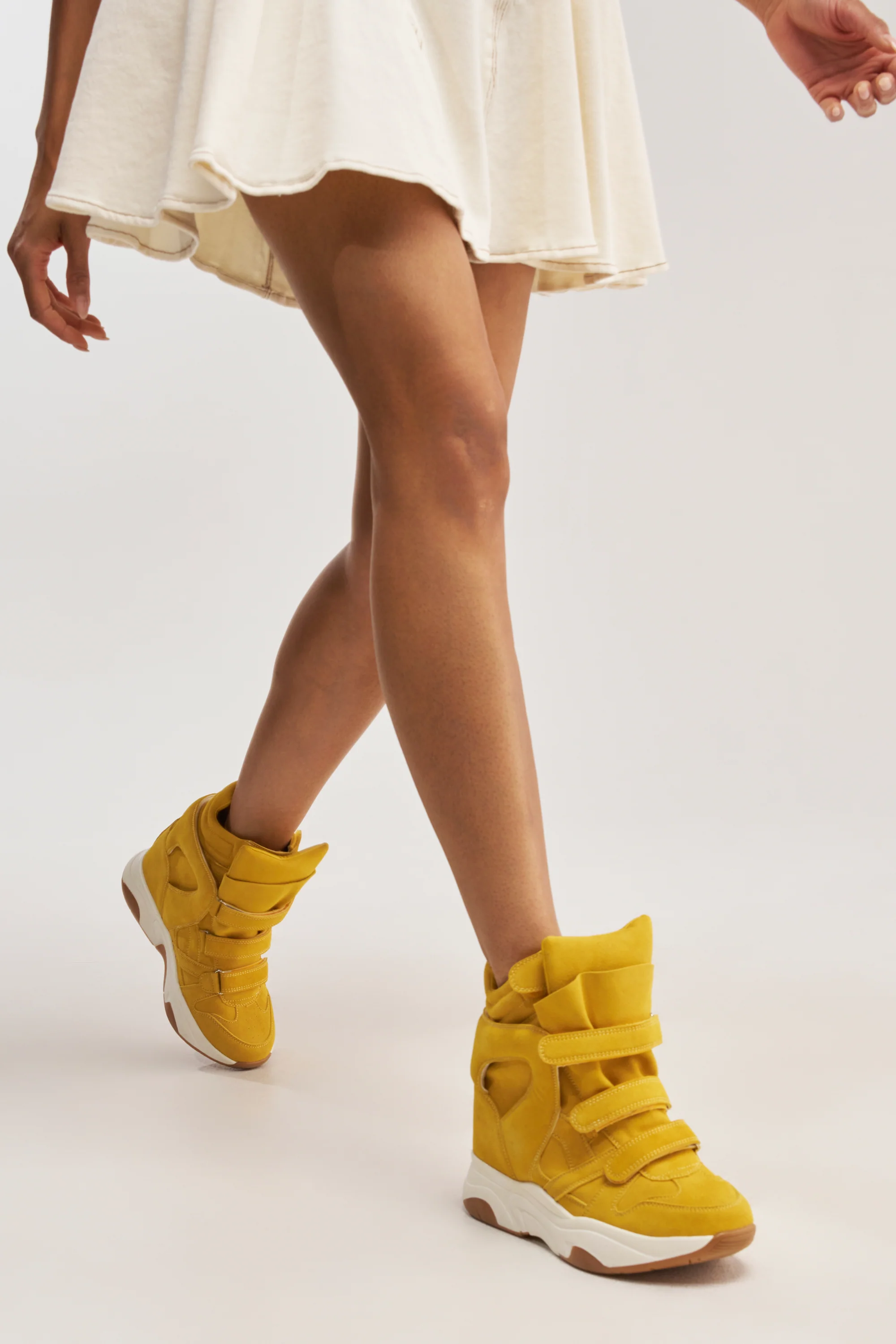 AZALEA WANG MARANTO MUSTARD WEDGE SNEAKER - Akira Store