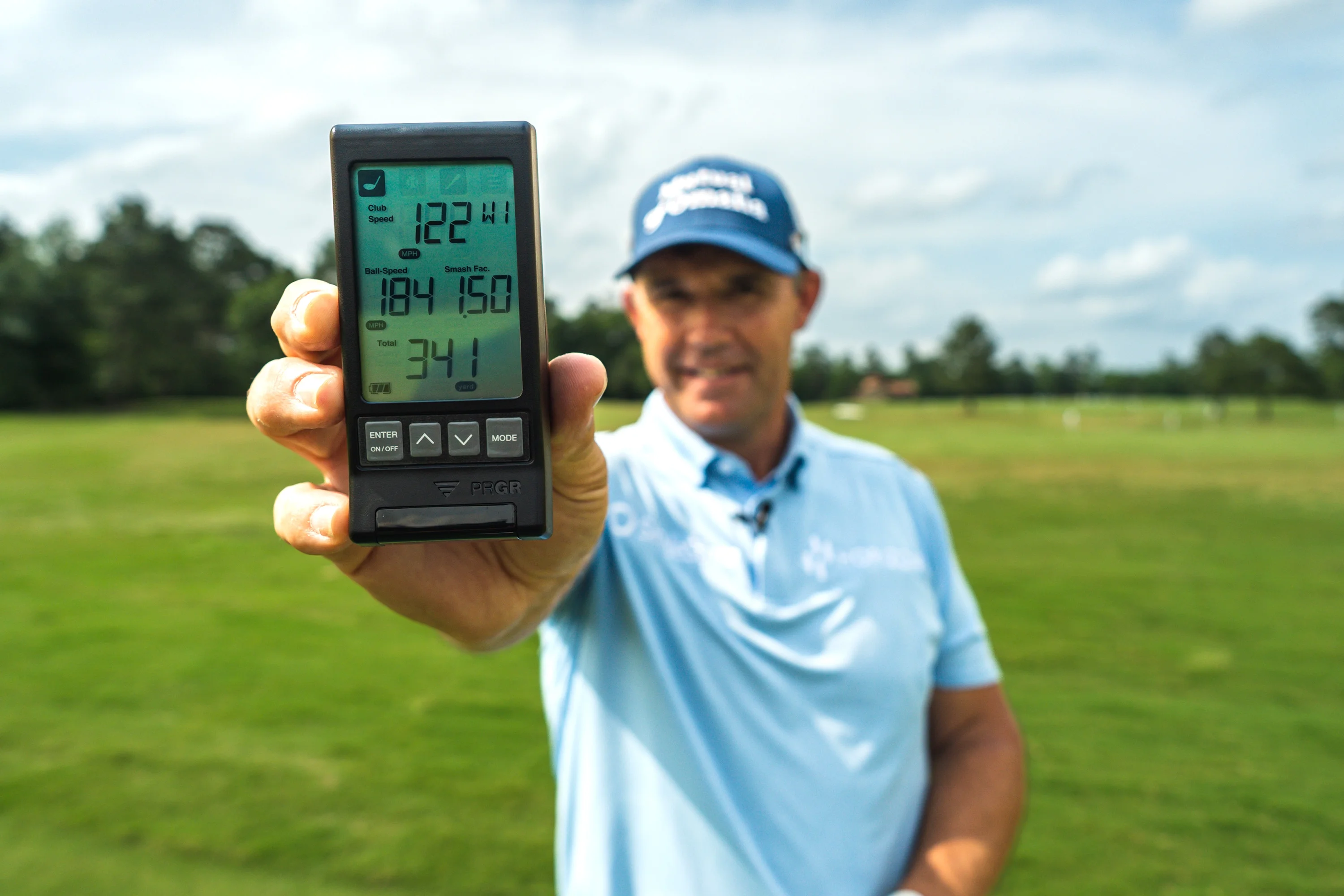 Black Pocket Golf Launch Monitor HS-130A (2021 Model) - Image 2