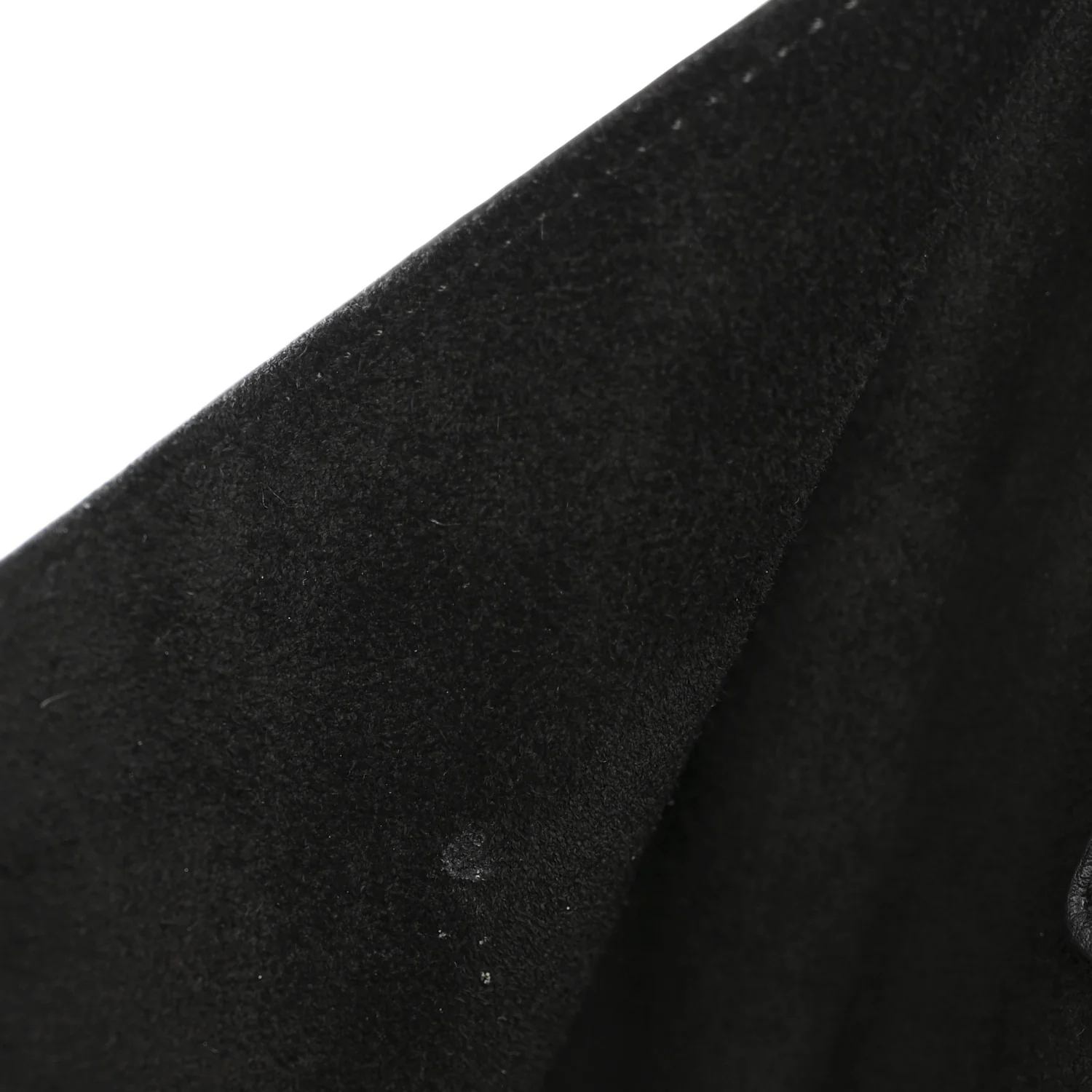 Grained Calfskin Medium Phantom Luggage Black