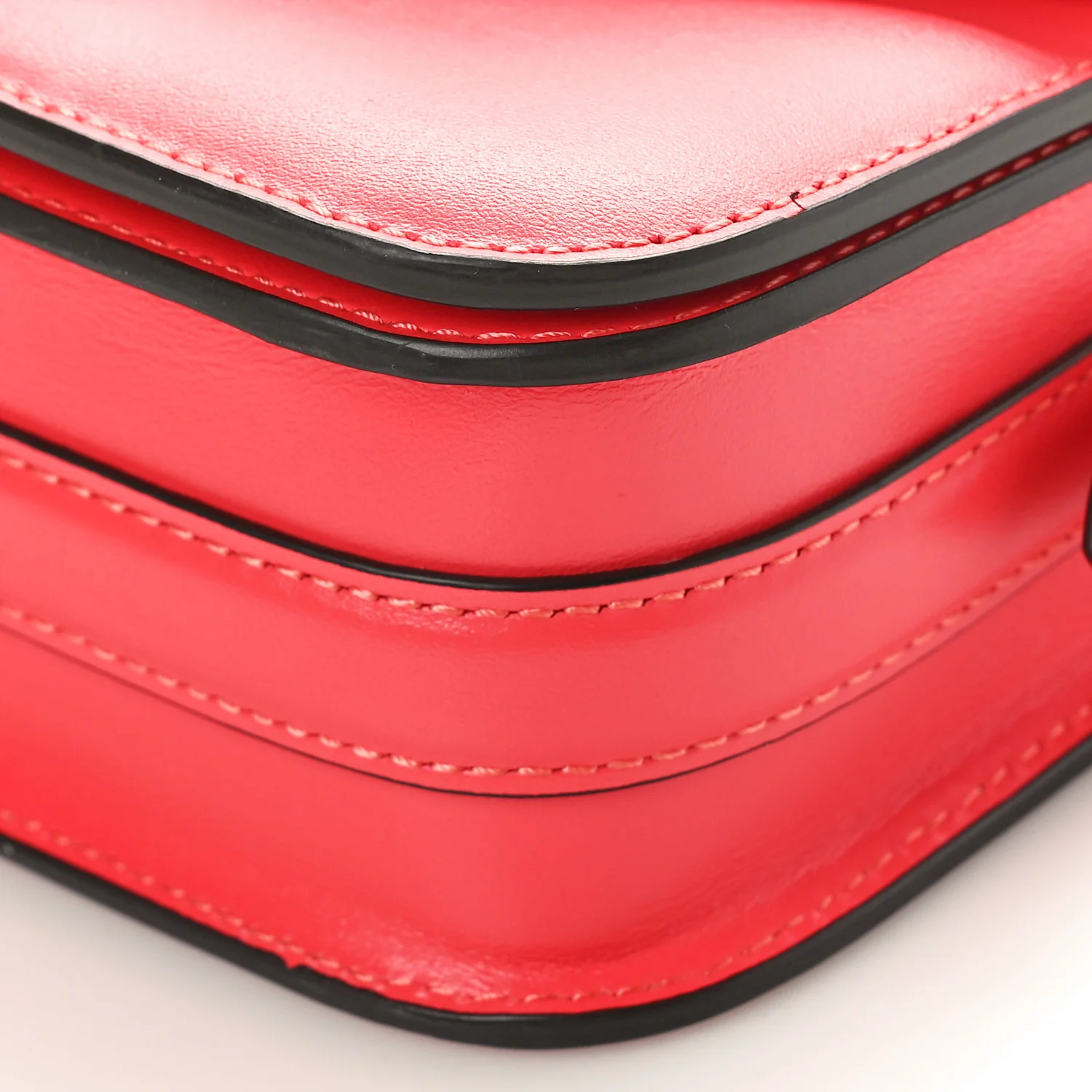 Smooth Calfskin LV Pont 9 Dahlia