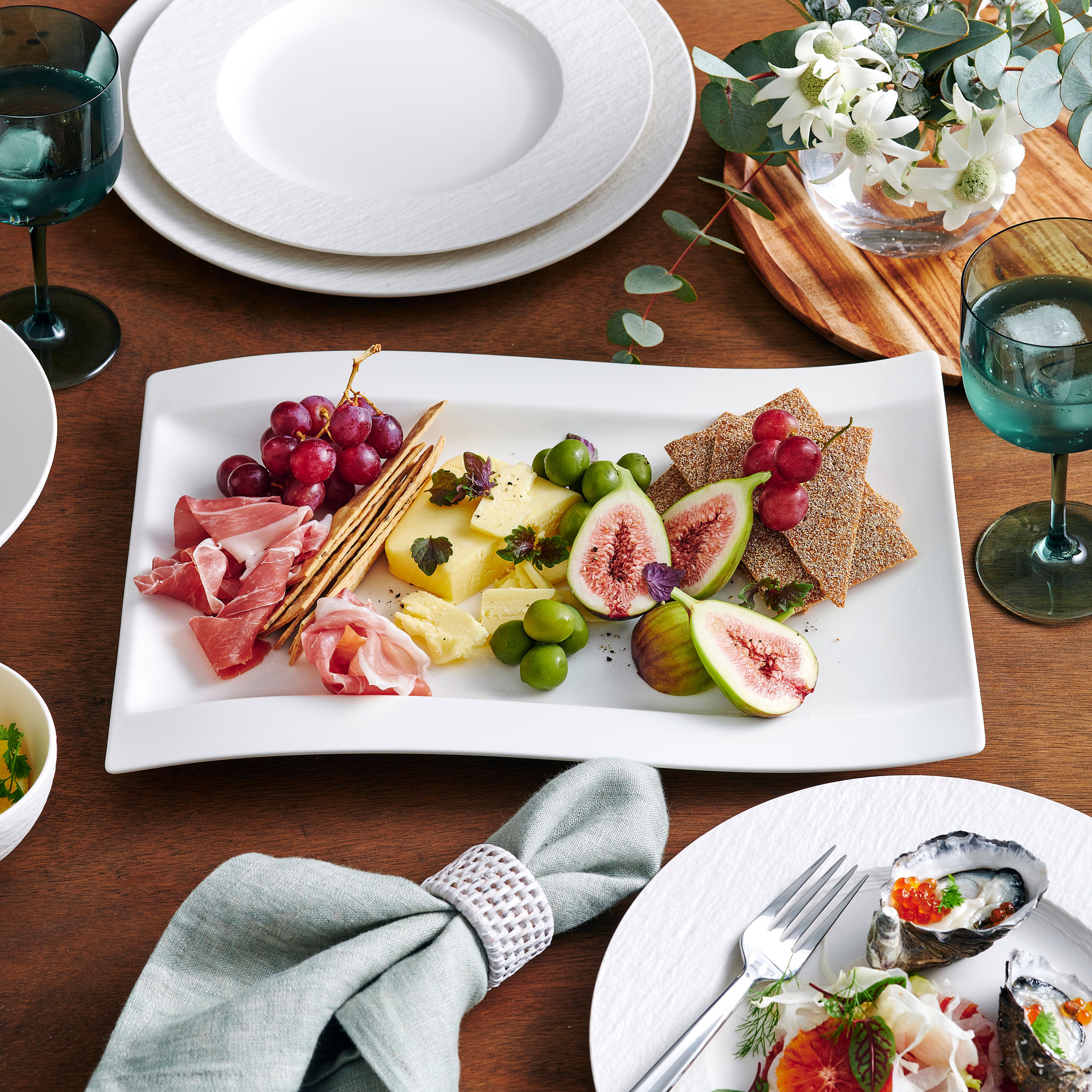 NewWave Serving/ Under Plate - White, 14.8'' x 9.9'', Premium Porcelain