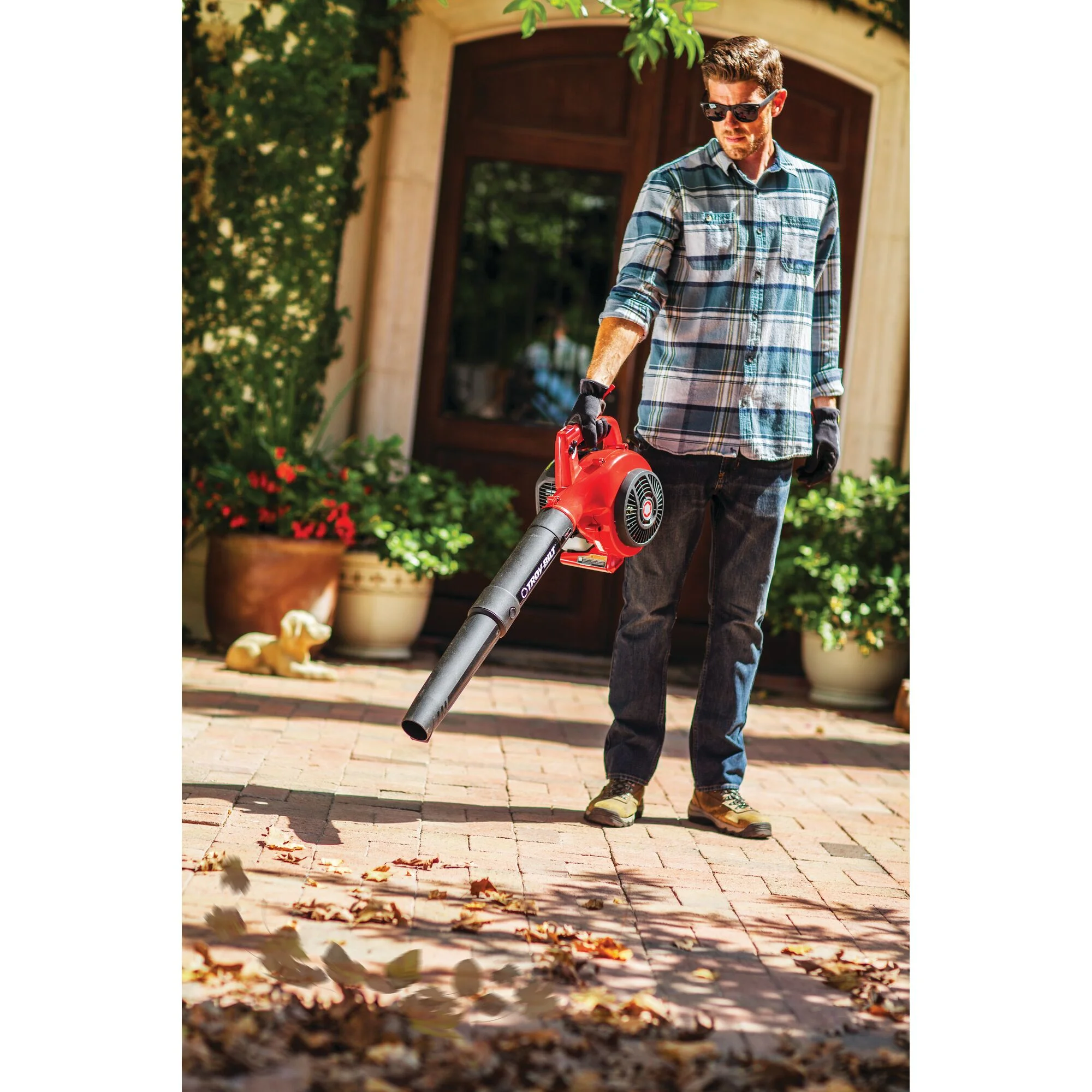 Troy - Bilt 25cc Gas Leaf Blower, TB430