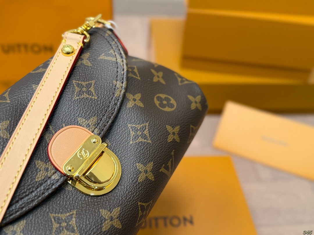 Louis new arrival Manhattan vintage bag size: 27*13 cm