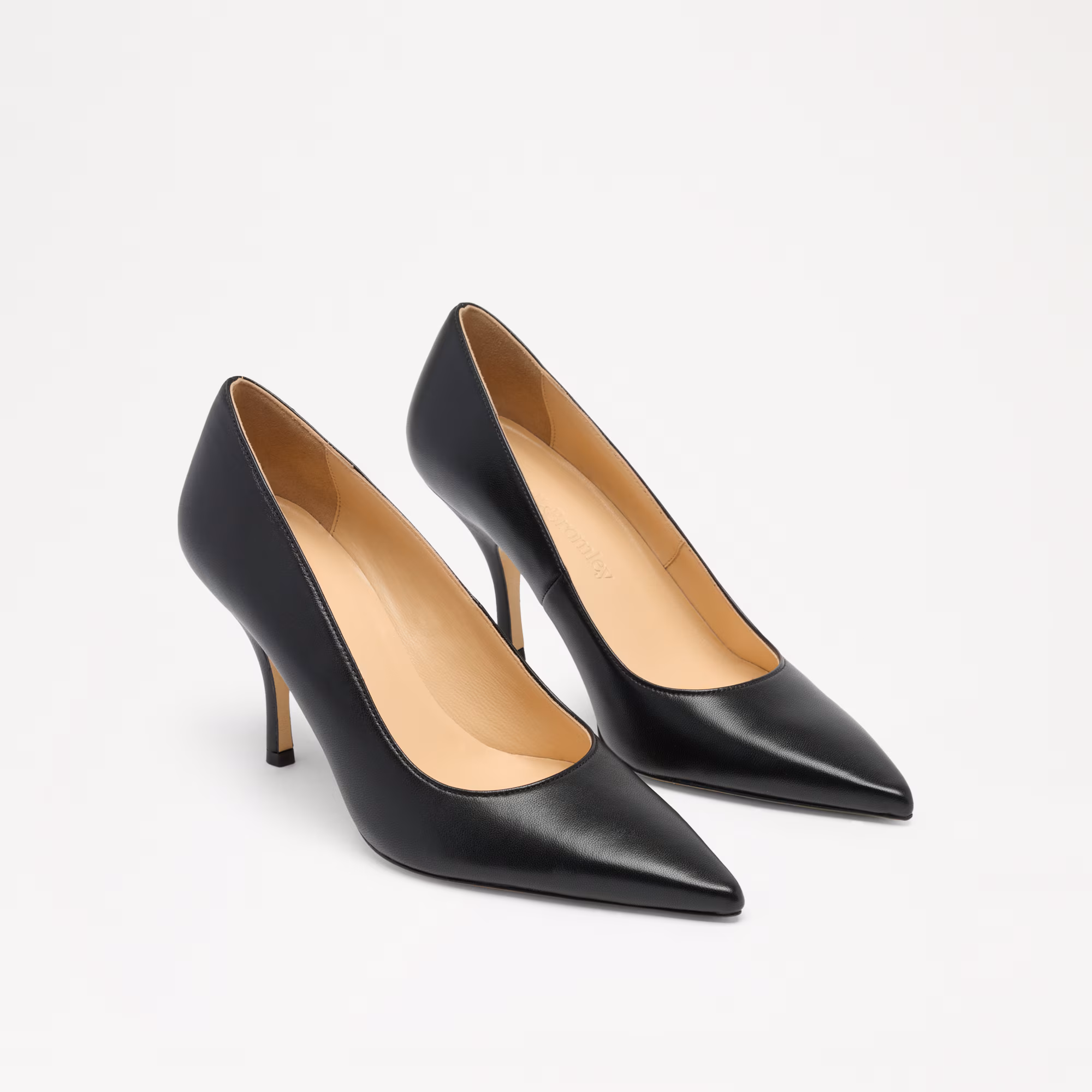 Hillcliffe Court High<br>High Heeled Court