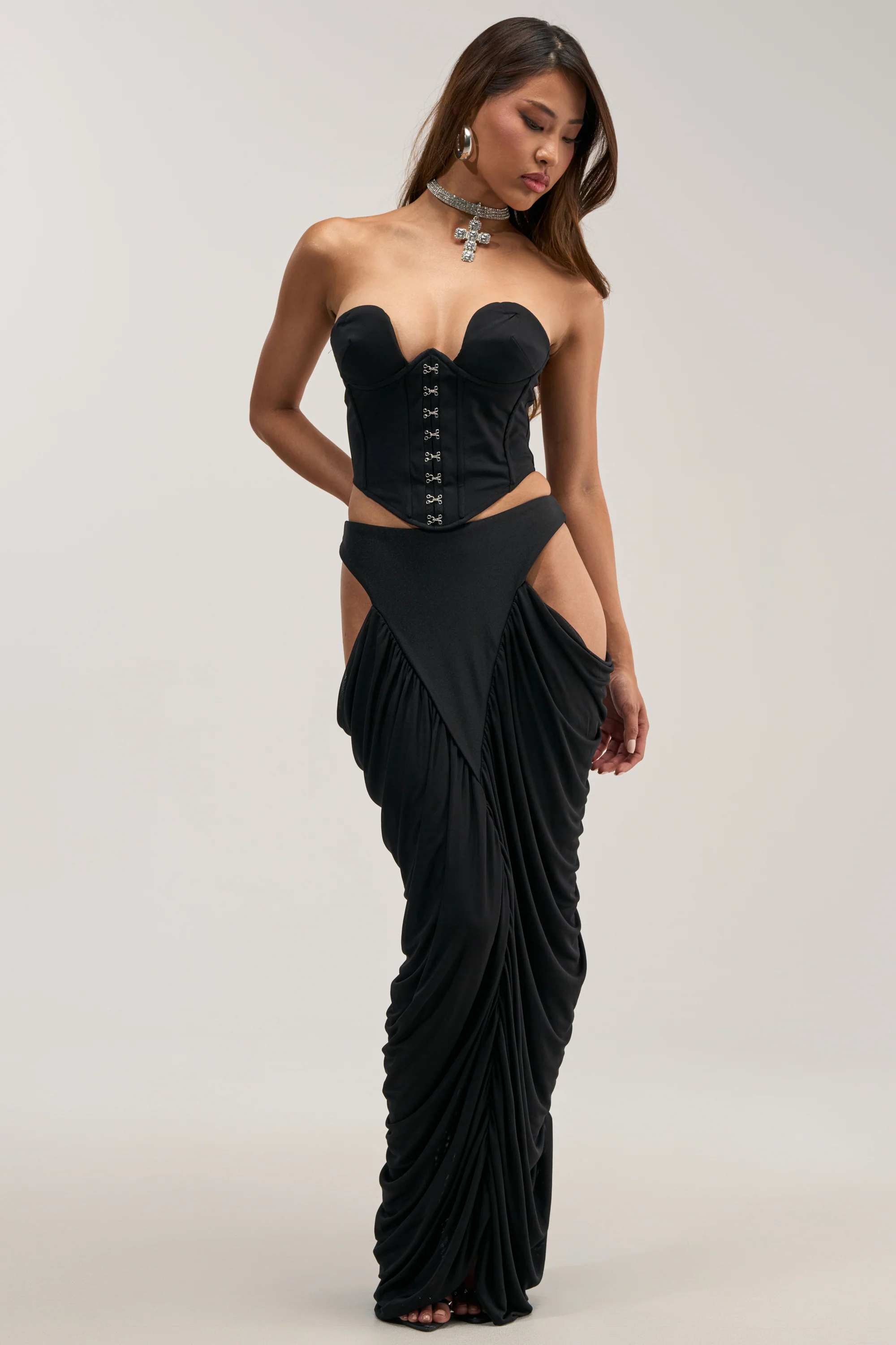 HOTTIE ALERT MESH MAXI SKIRT - Akira Store