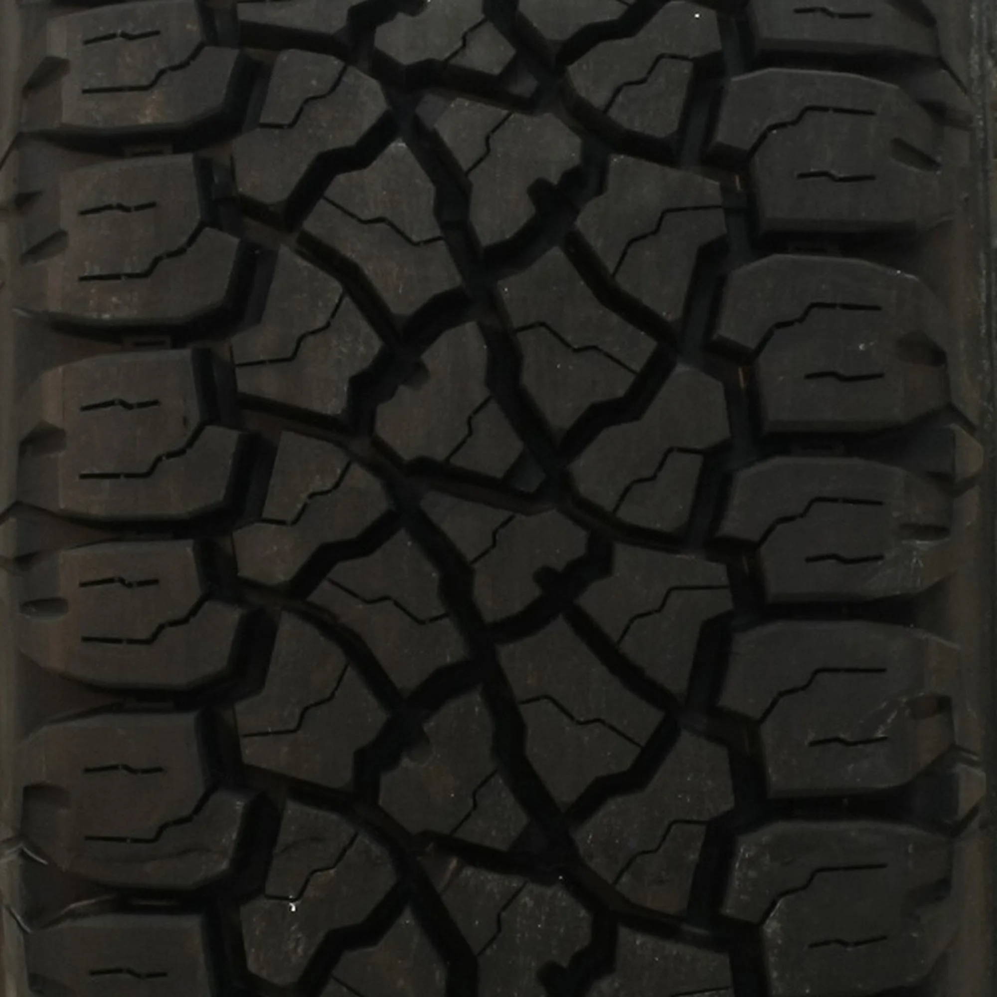 Set of 2 Kelly Edge AT 265/70R16 112T Tires