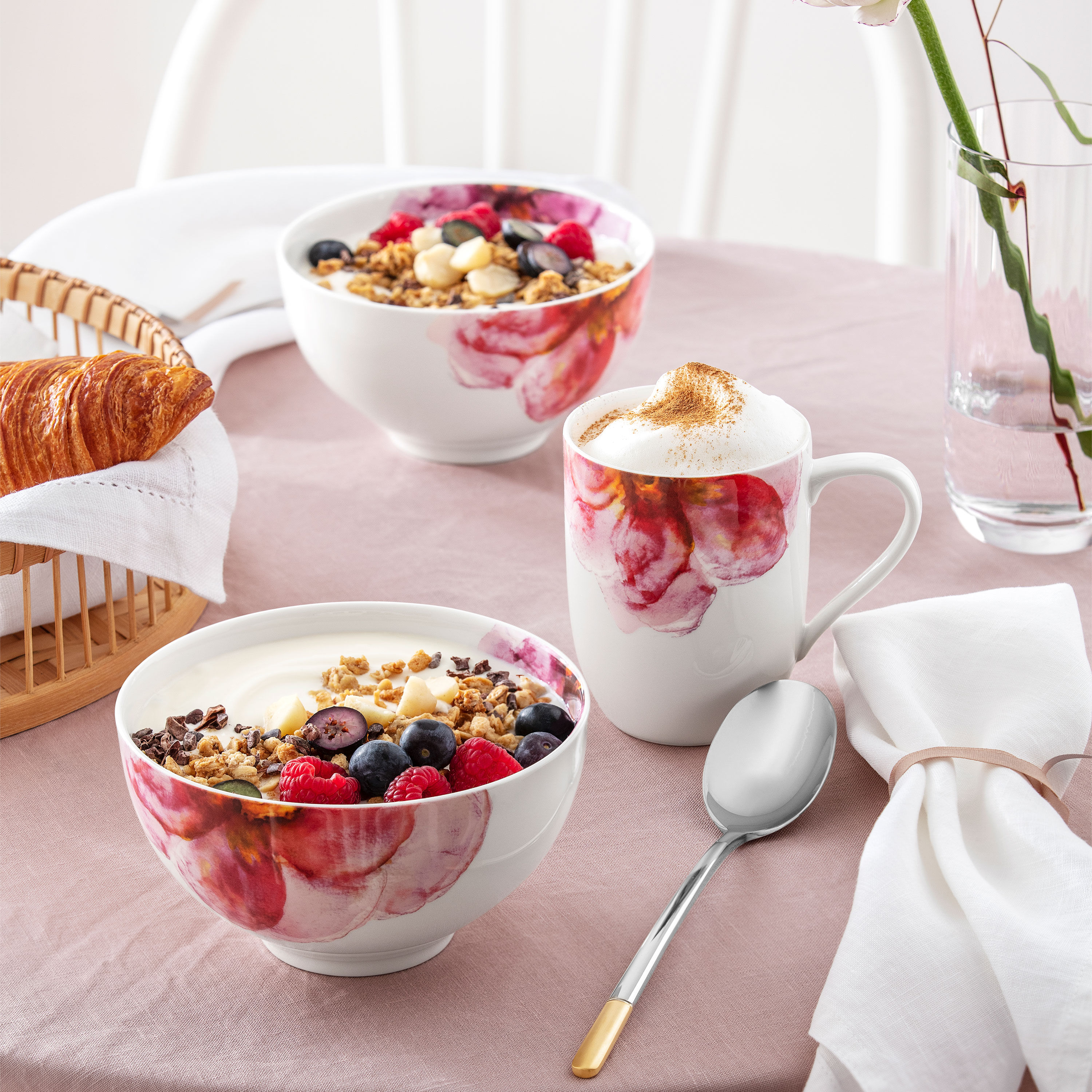 Rose Garden Cereal bowl - Pink, 15.9 oz, Premium Porcelain