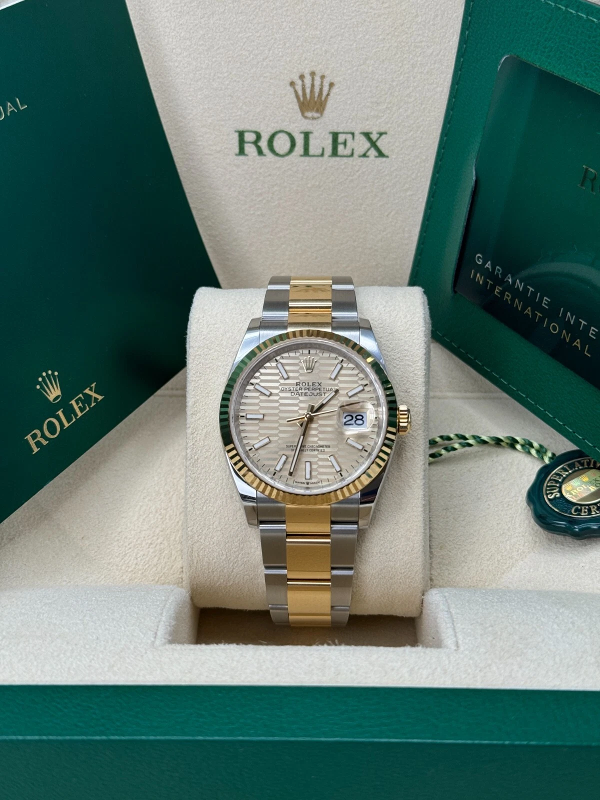 [Super Clone]RLX  Datejust 36mm 126233-0040 Golden Fluted Motif 36mm Dial Oyster Bracelet