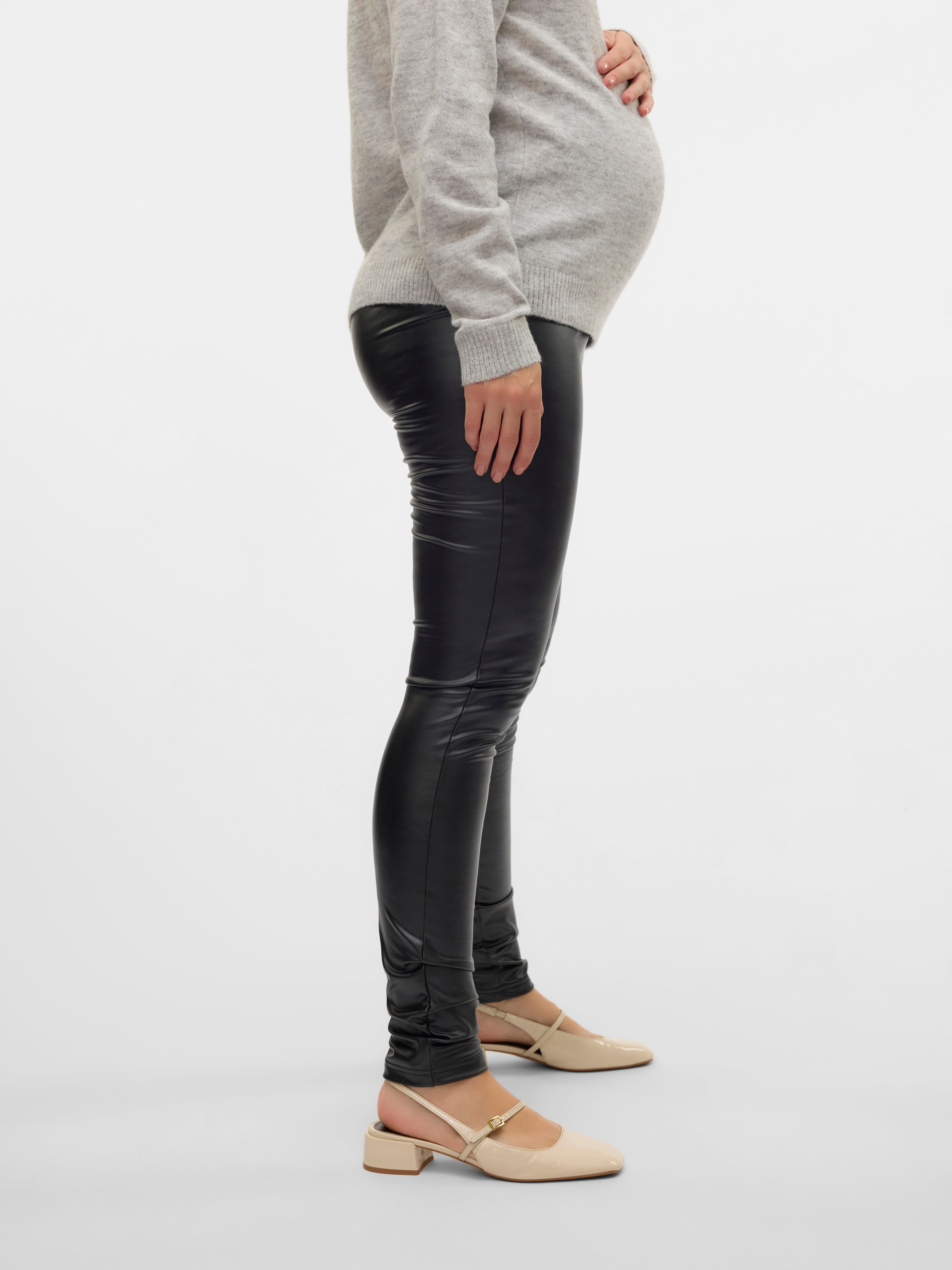 VERO MODA® Regular Fit Trousers