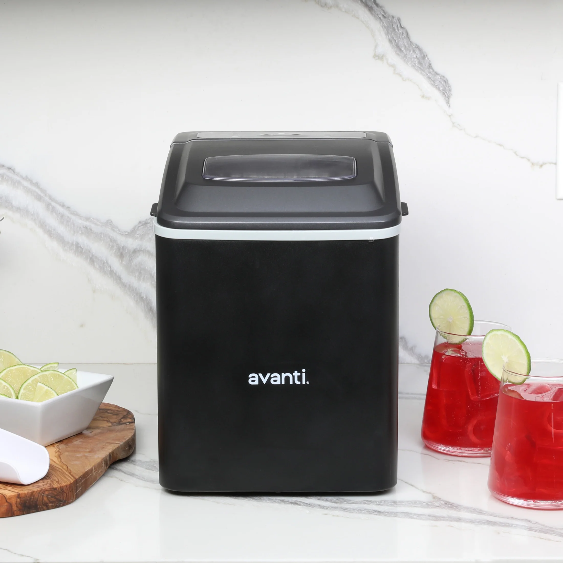 Avanti Mighty Ice 26 lb. Countertop Bullet Ice Maker, in Black (AVIM2625BK)