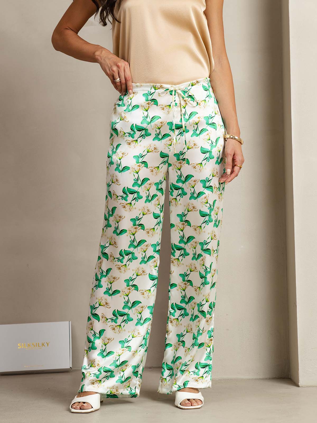 19Momme Silk Green Floral Print Wide Leg Women's Pants With Side Pockets Design