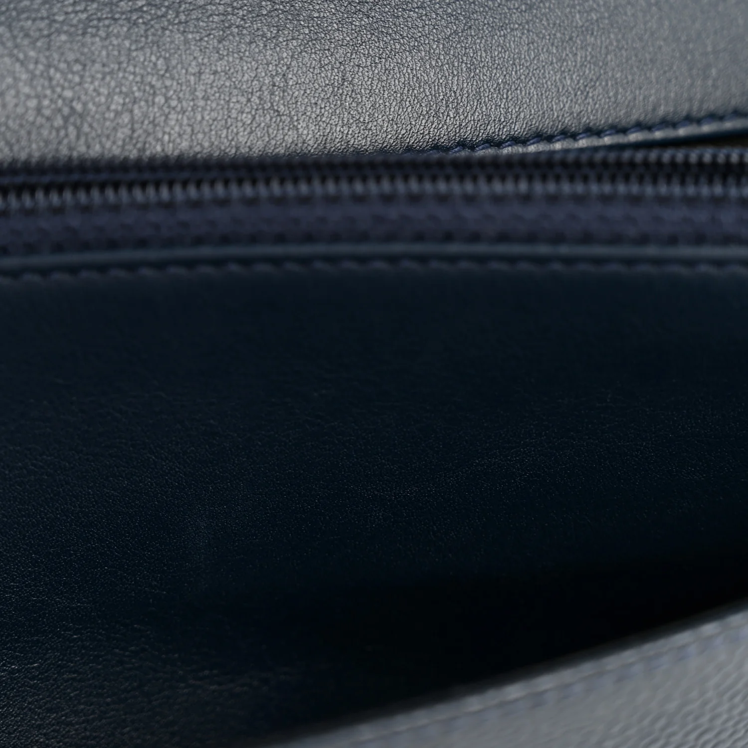 Caviar Timeless CC Wallet on Chain WOC Navy Blue