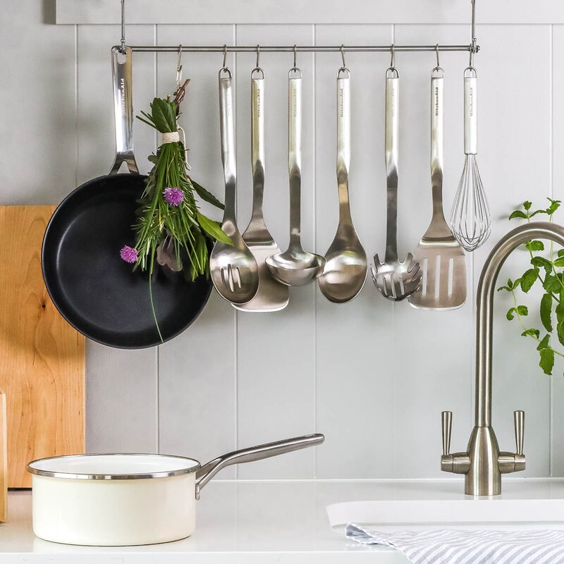 Premium stekespade perforert 35 cm rustfritt stål