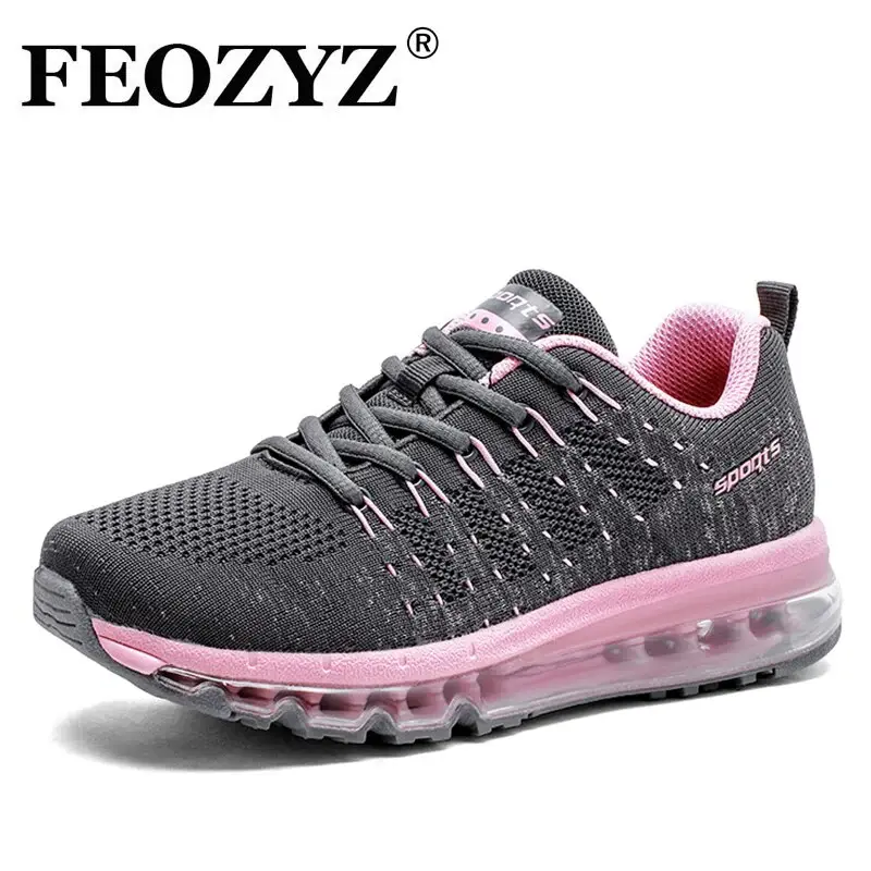 Women's Sports Shoes