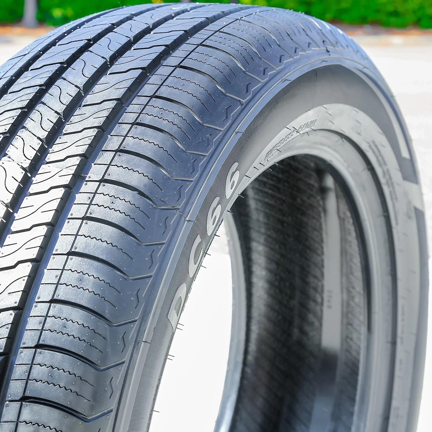 Dcenti DC66 265/65R17 112H a/S All-Season Tire
