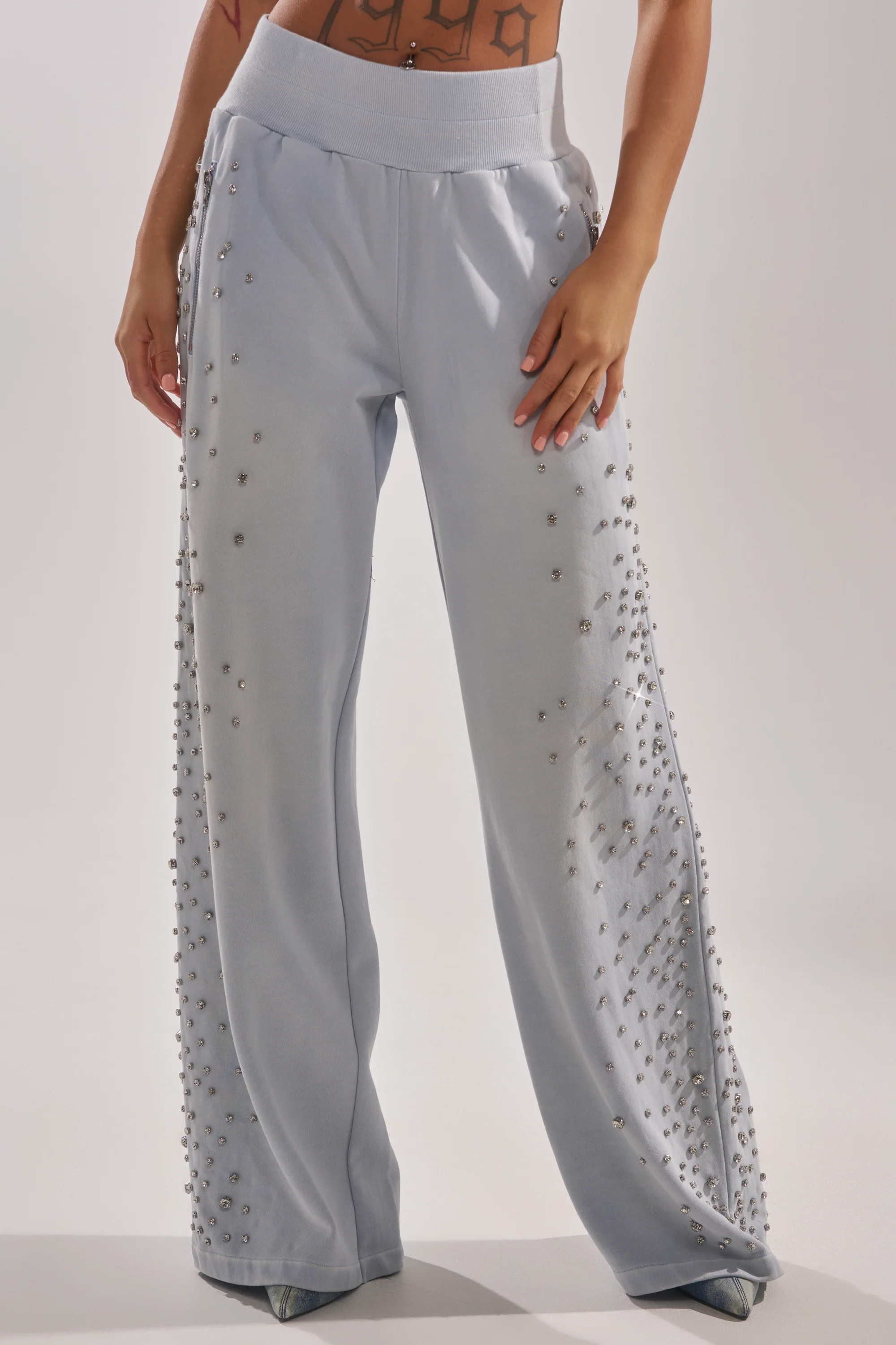 OH HOT DAMN EMBELLISHED JOGGER - Akira Store