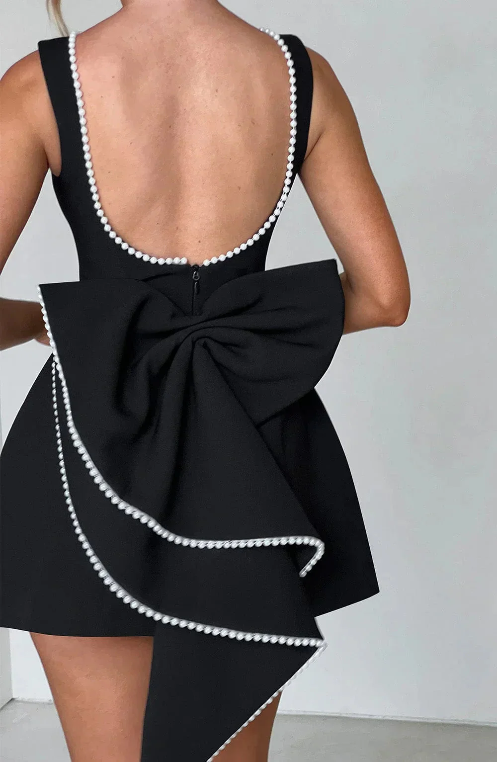 Robe de cocktail pour femme à dos noué