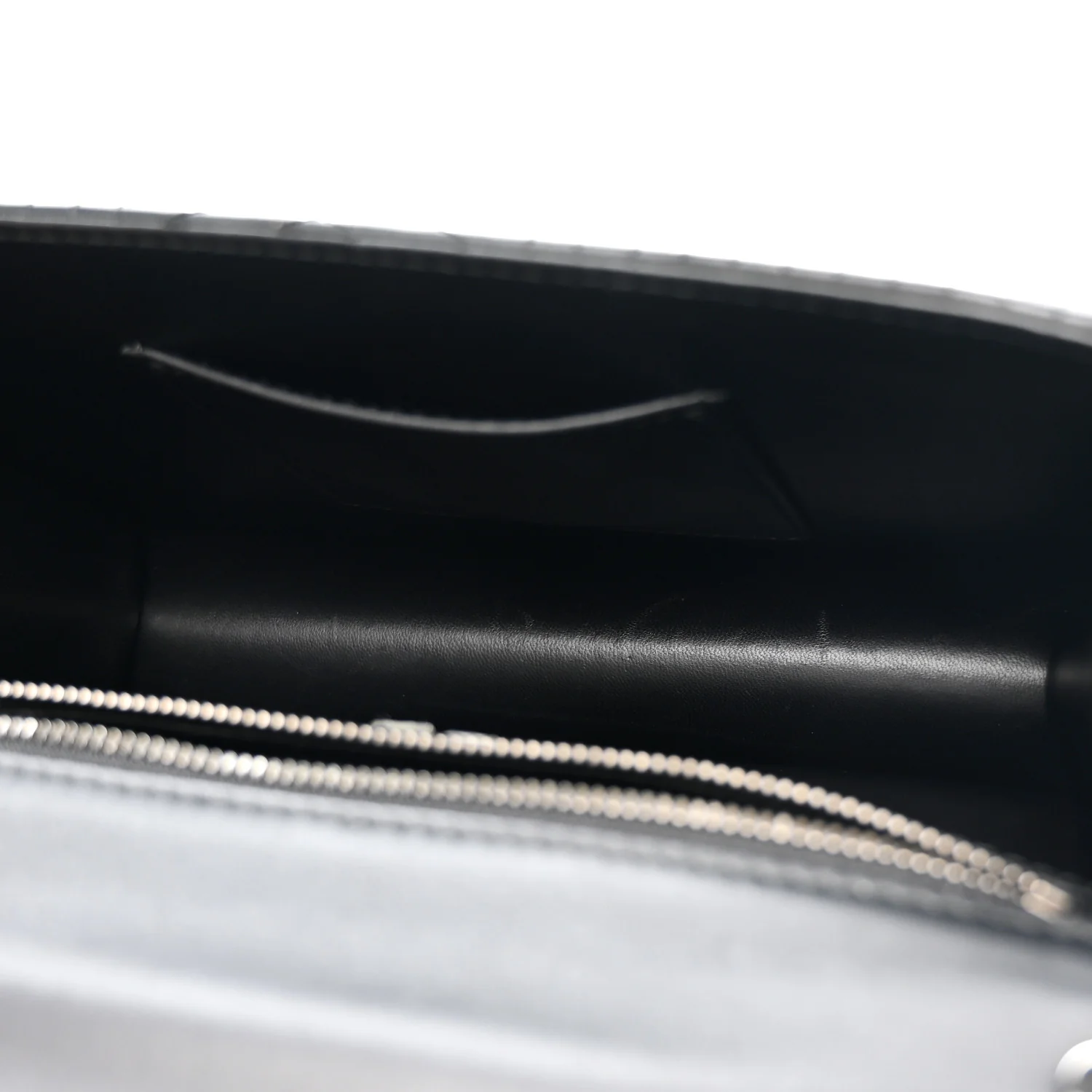 Quilted Nappa Smooth Calfskin Serpenti Forever Diamond Blast Shoulder Bag Black