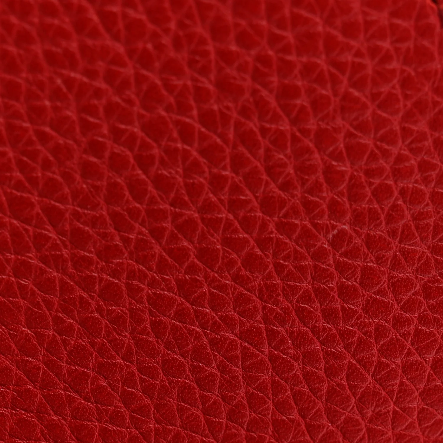Pebbled Calfskin Medium Soho Flap Crossbody Tabasco Red