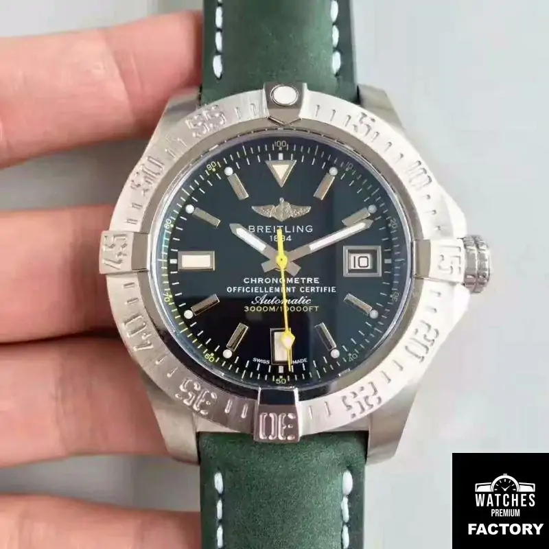 Breitling Avenger II Seawolf A1733110 / BC30 / 435X / A20BASA.1 Green Leather Strap GF Factory Black Dial