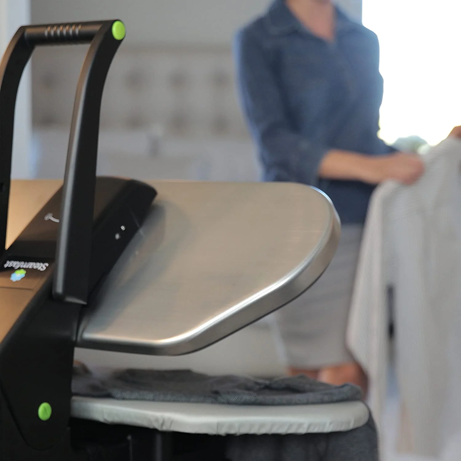 SF-680 Digital Steam Press with Multiple Fabric Settings - Image 3
