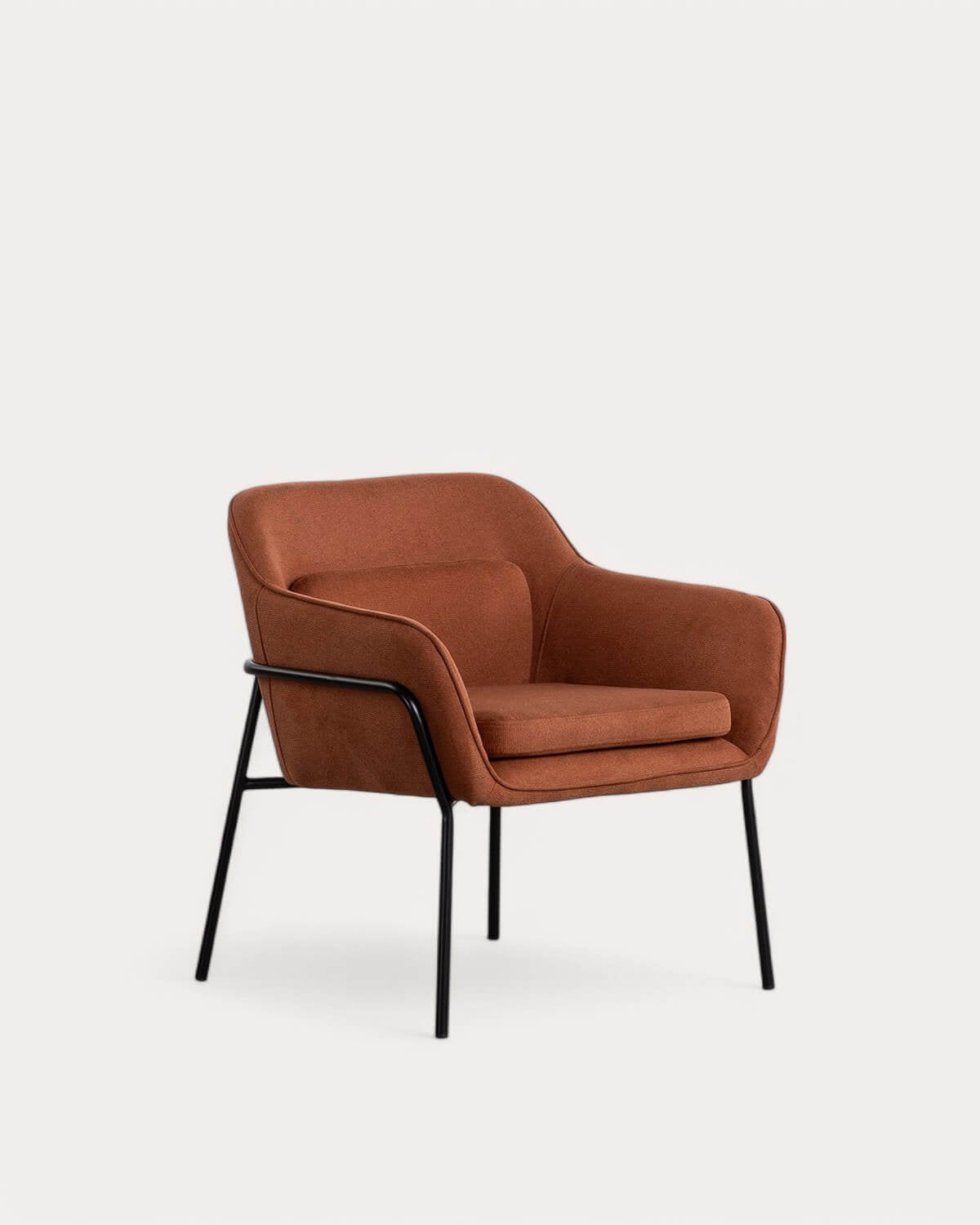 Neva - Sillón de Tela y Metal Neva