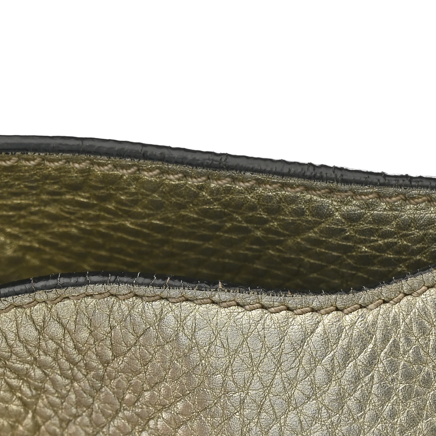 Metallic Pebbled Calfskin Small Rockstud Flip-Lock Messenger Bag Platino